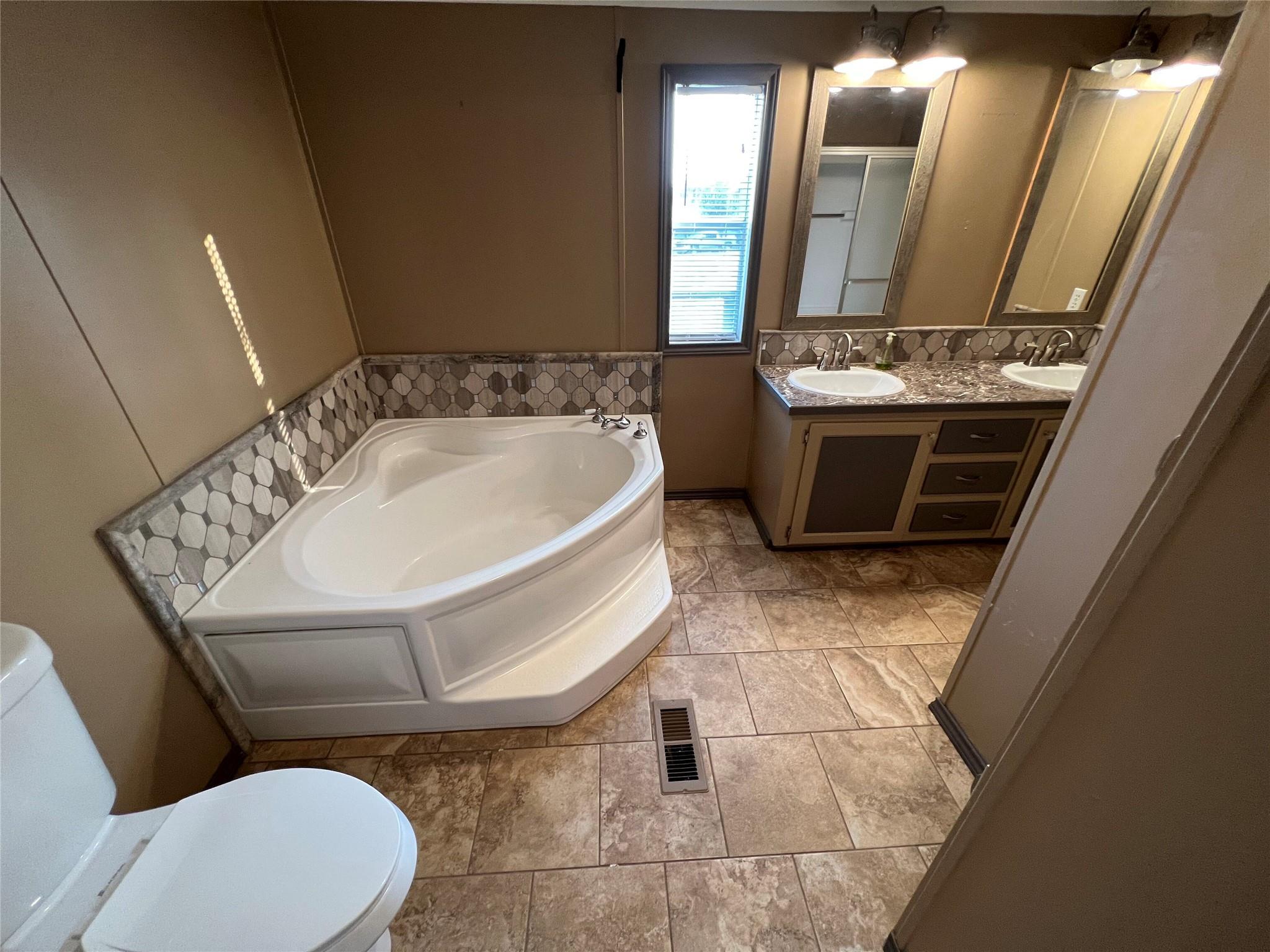 11369 Mountain Top Cir Property Photo 25