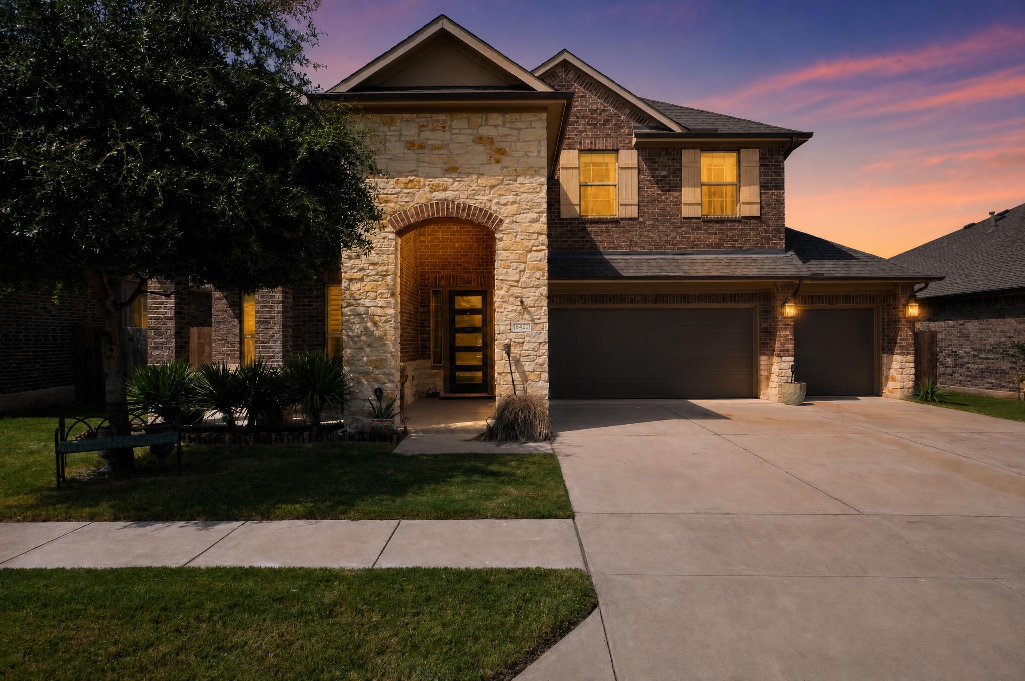 16420 Marcello Dr Property Photo 2