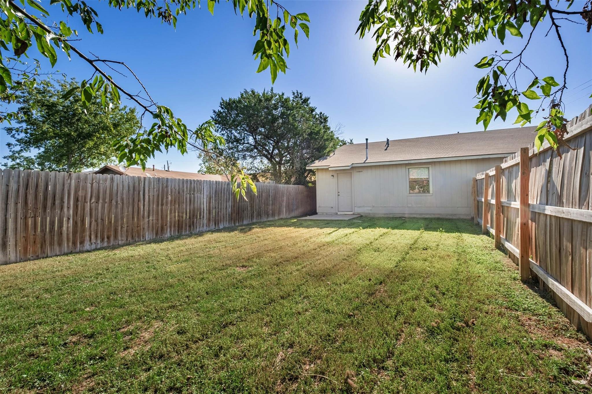 401 E Janis Dr B Property Photo 17