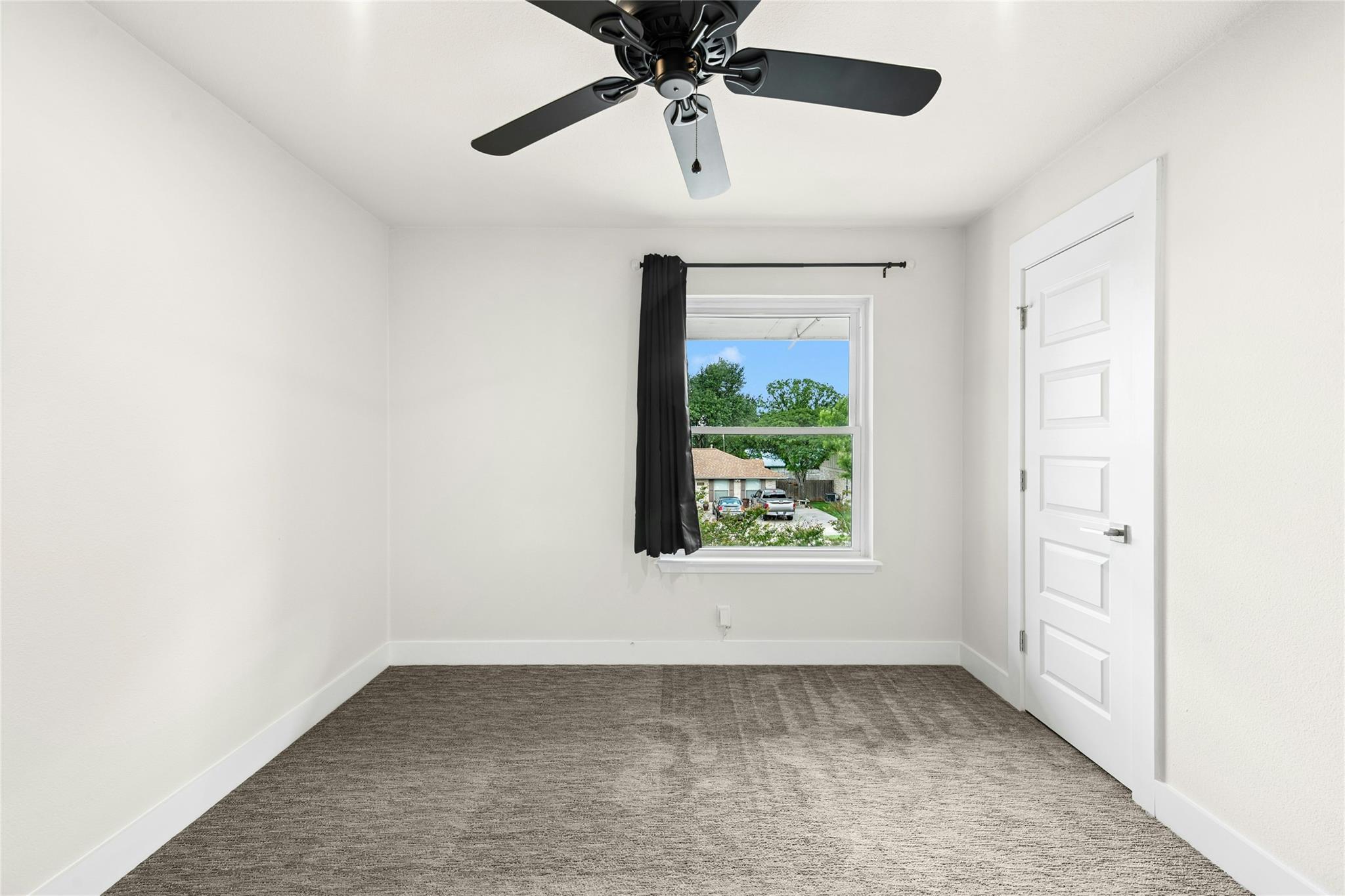 10101 Parkfield Dr Property Photo 26
