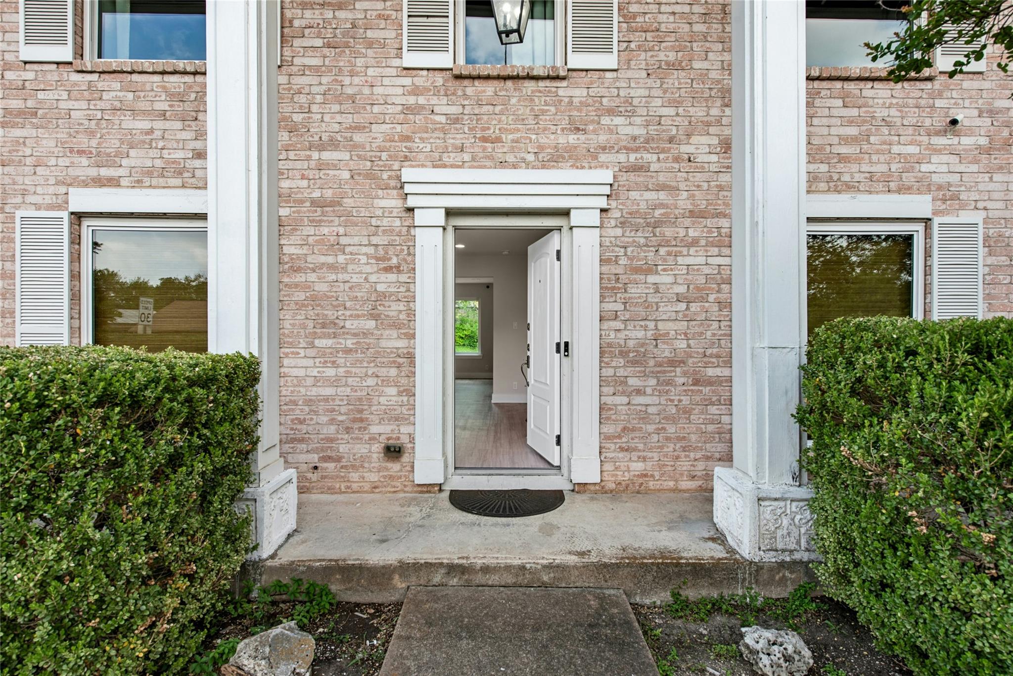 10101 Parkfield Dr Property Photo 30