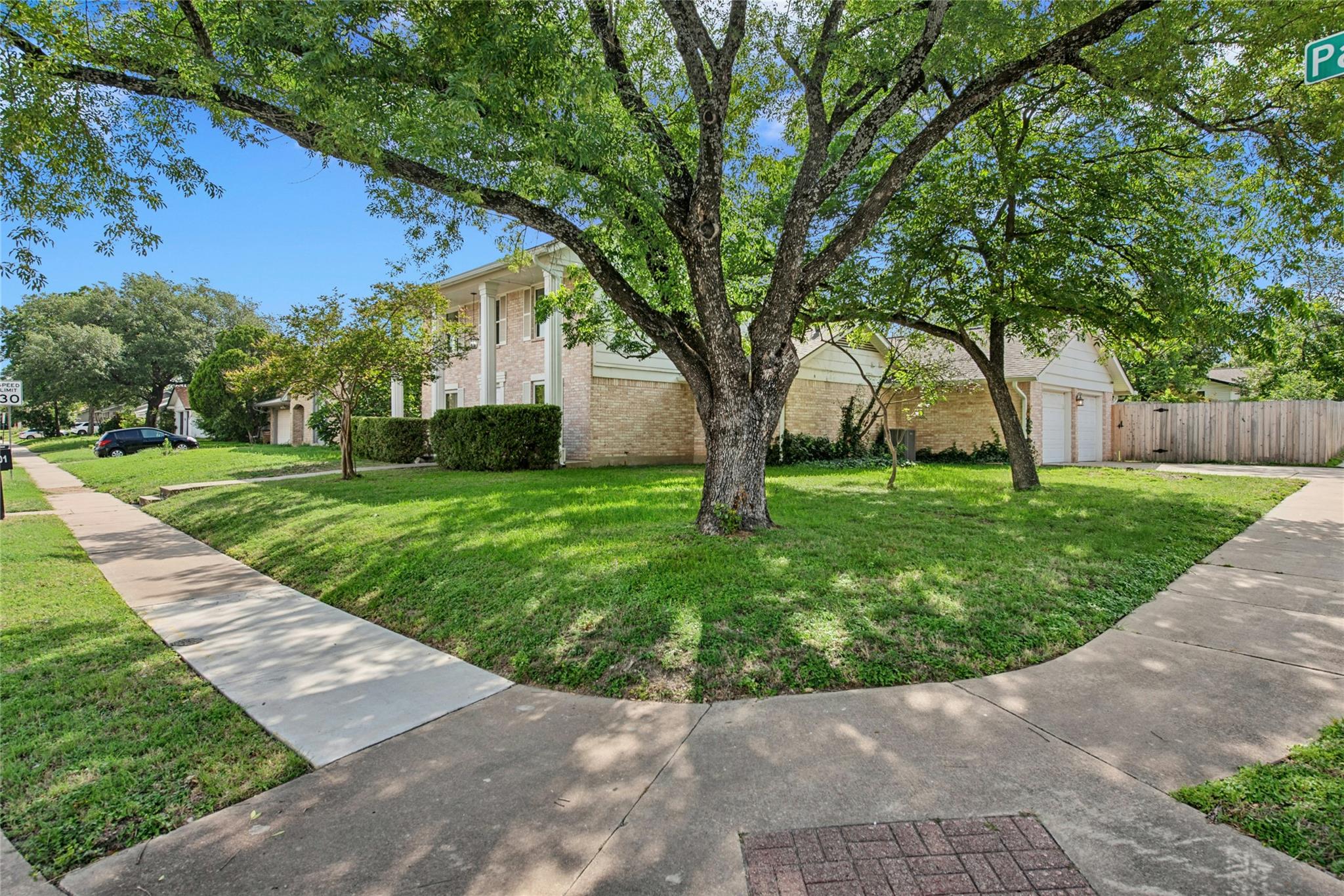 10101 Parkfield Dr Property Photo 31