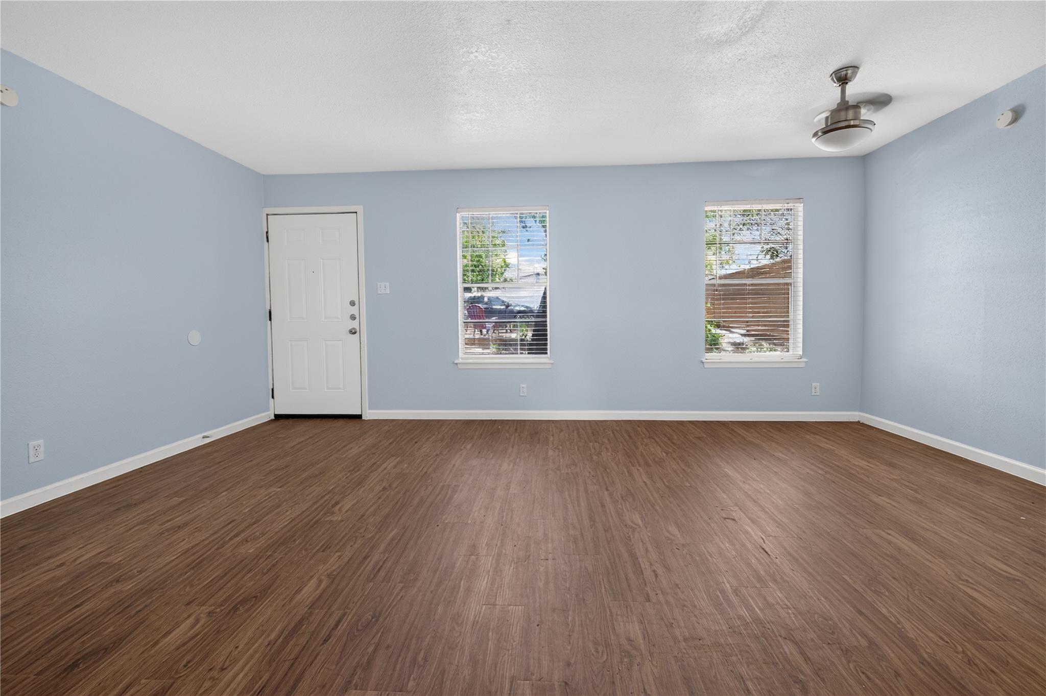 3425 Willowrun Dr #a Property Photo 3