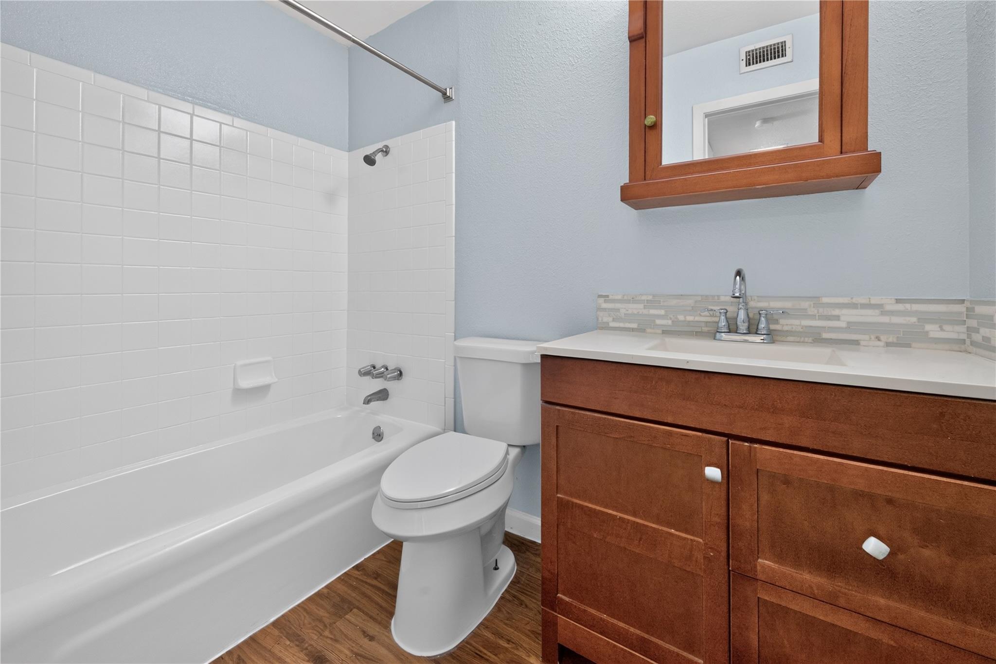 3425 Willowrun Dr #a Property Photo 7