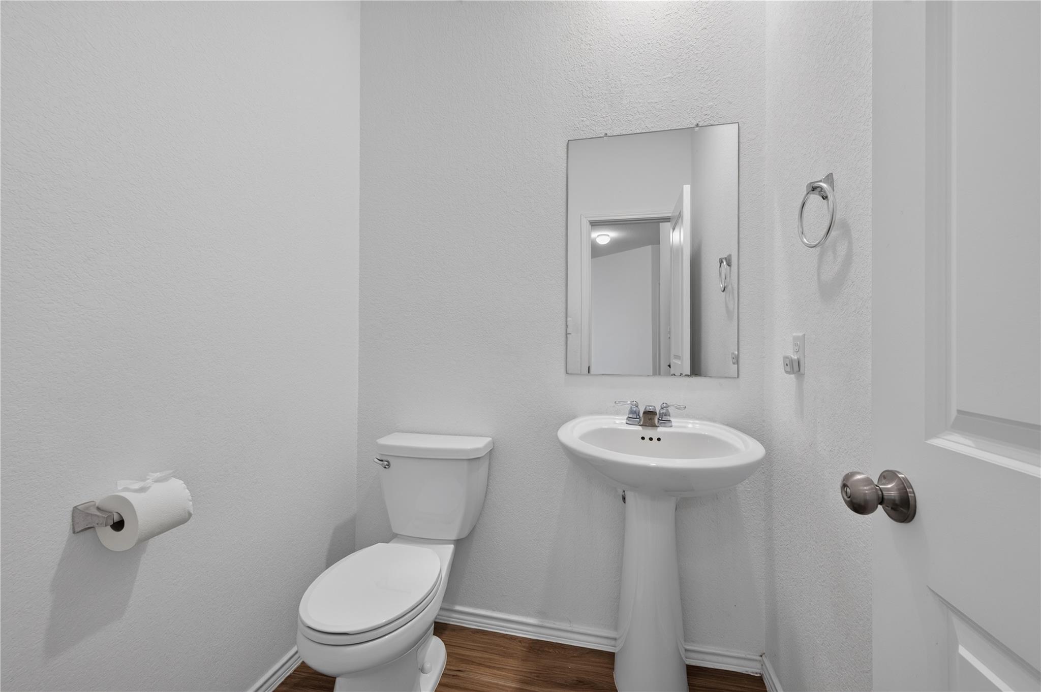 1600 Cobblecrest Ln Property Photo 11