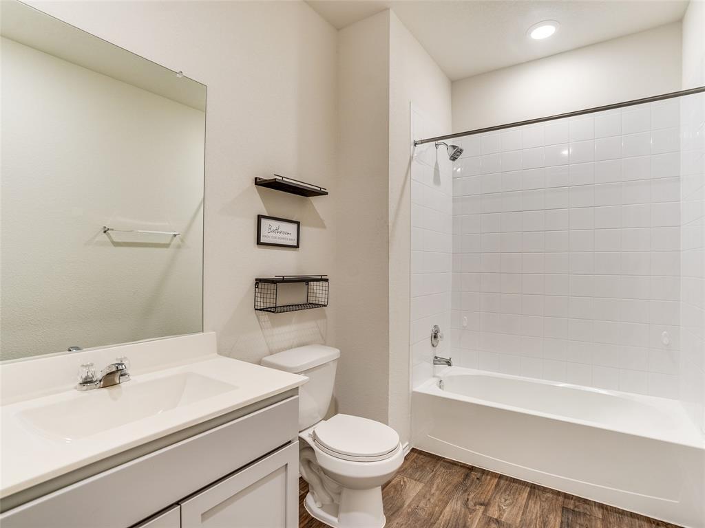 383 Sickle Loop Property Photo 15
