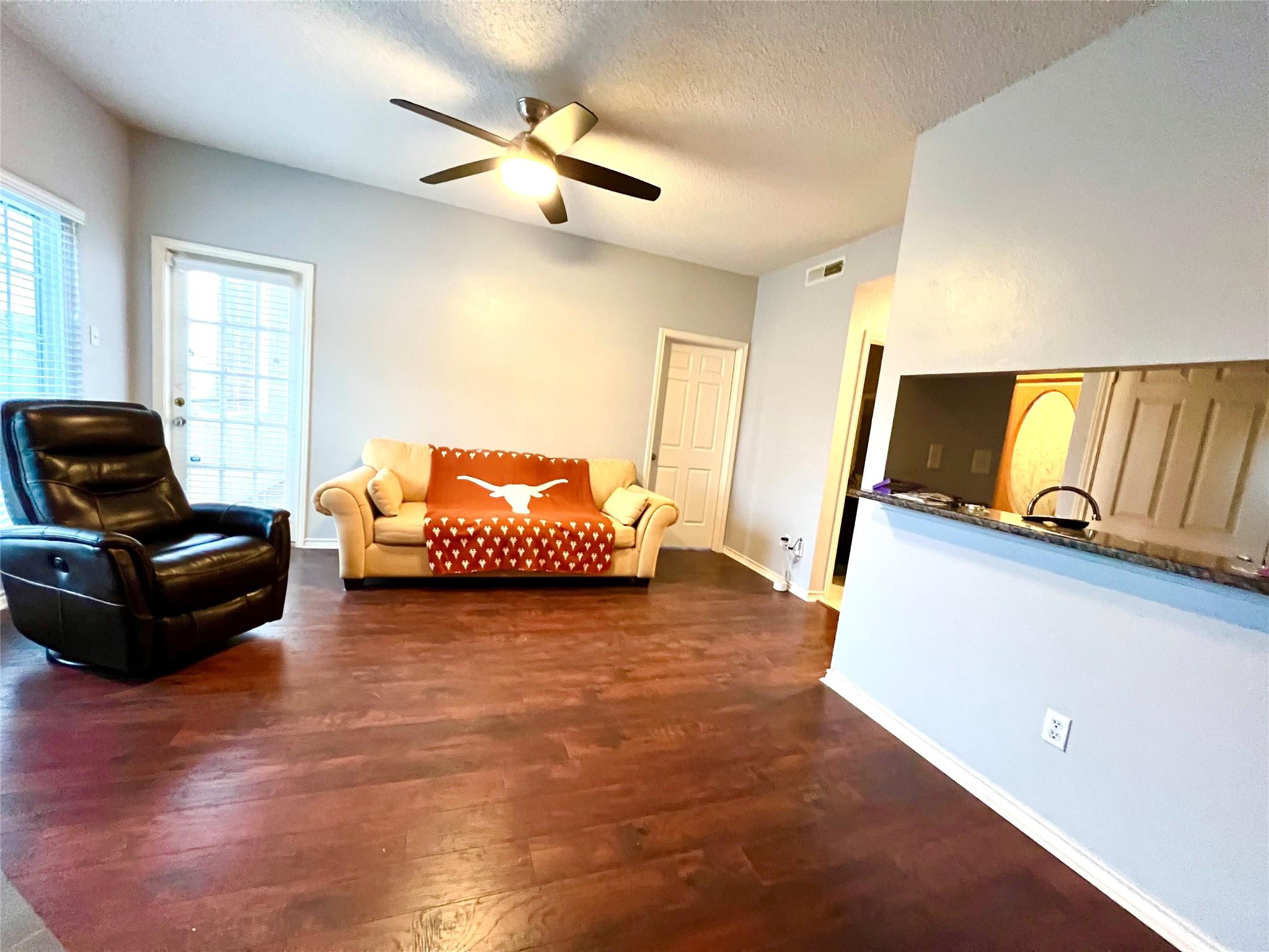3001 Cedar St #a-212 Property Photo 3