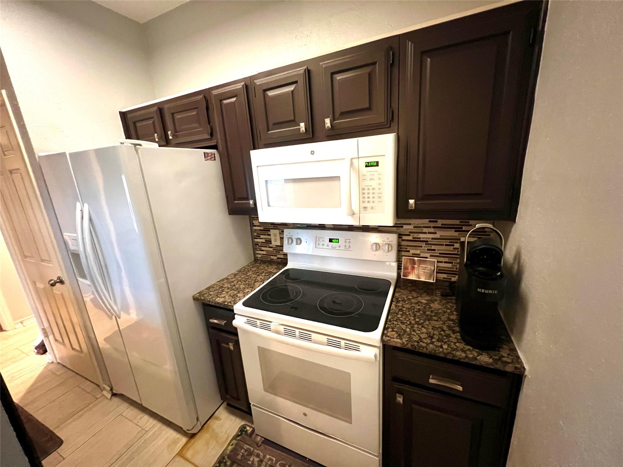 3001 Cedar St #a-212 Property Photo 6