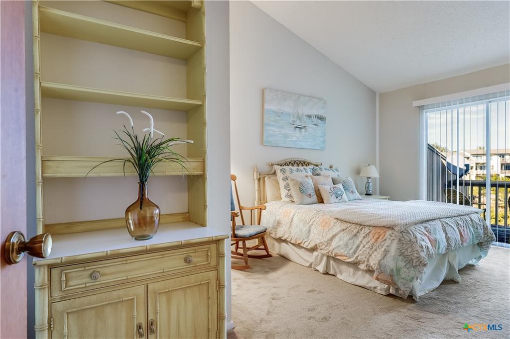 133 Comanche Pt Property Photo 19