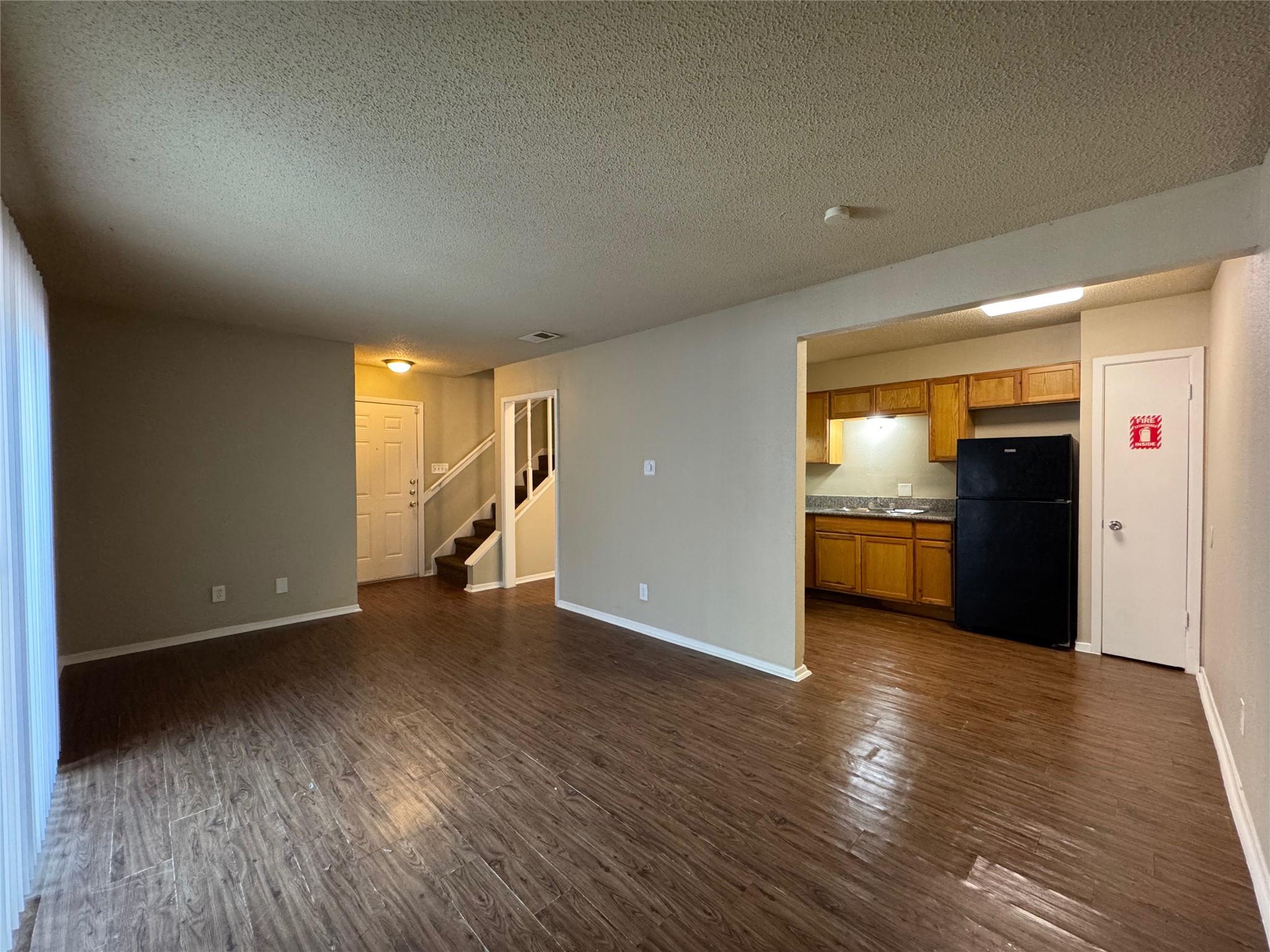 4904 West Wind Trl #103 Property Photo 3