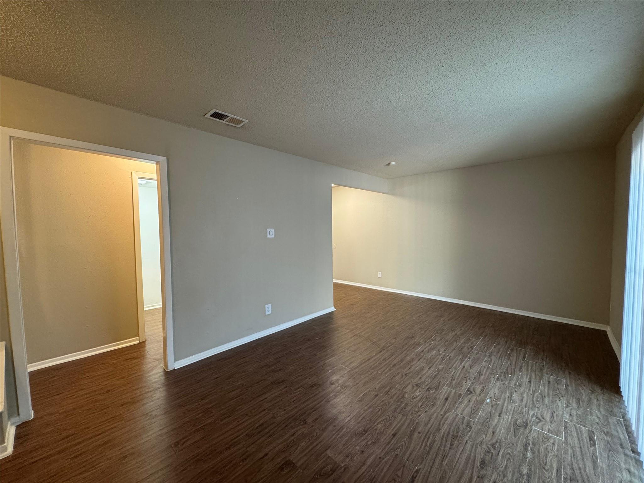 4904 West Wind Trl #103 Property Photo 4