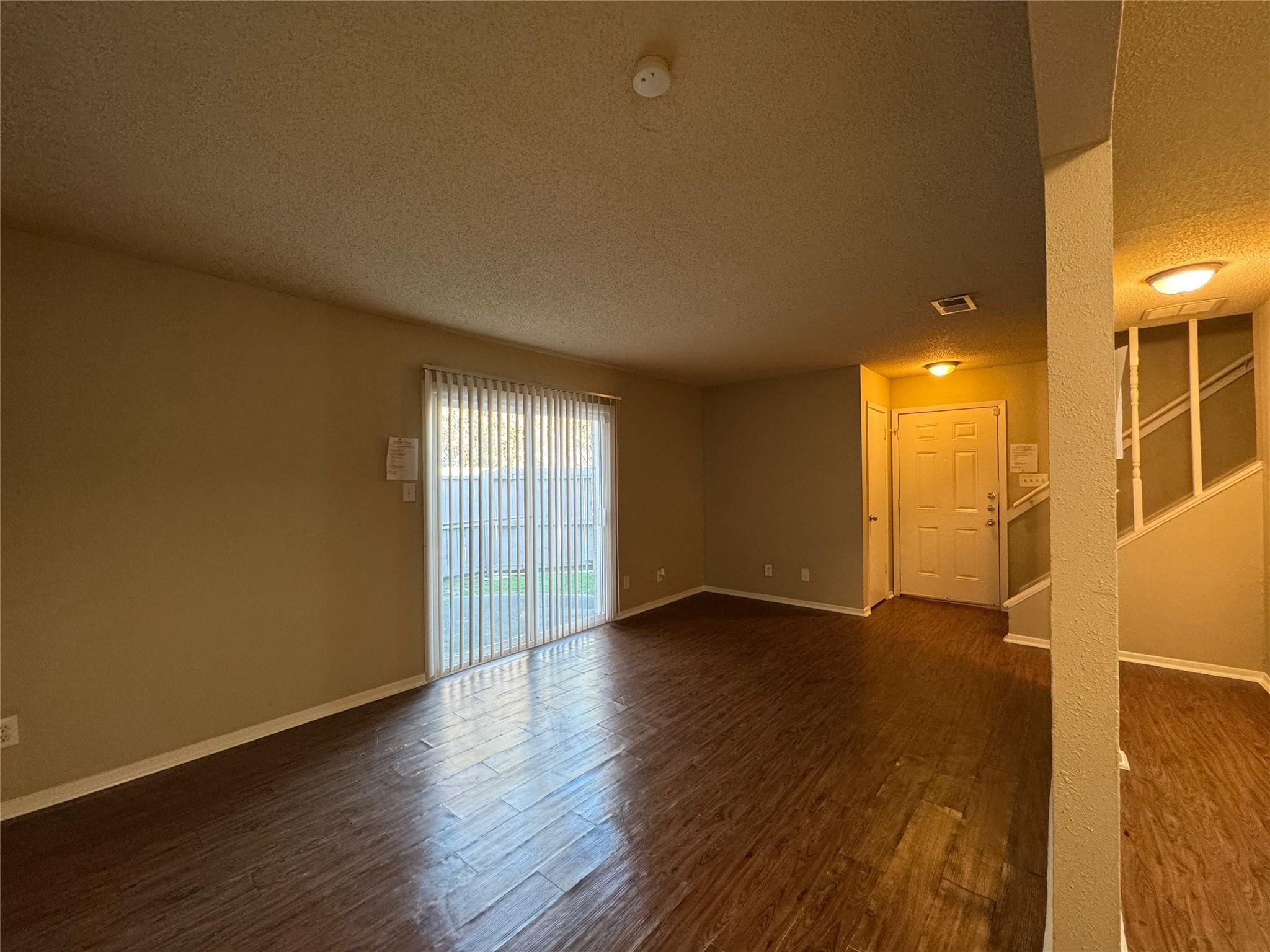 4904 West Wind Trl #103 Property Photo 5