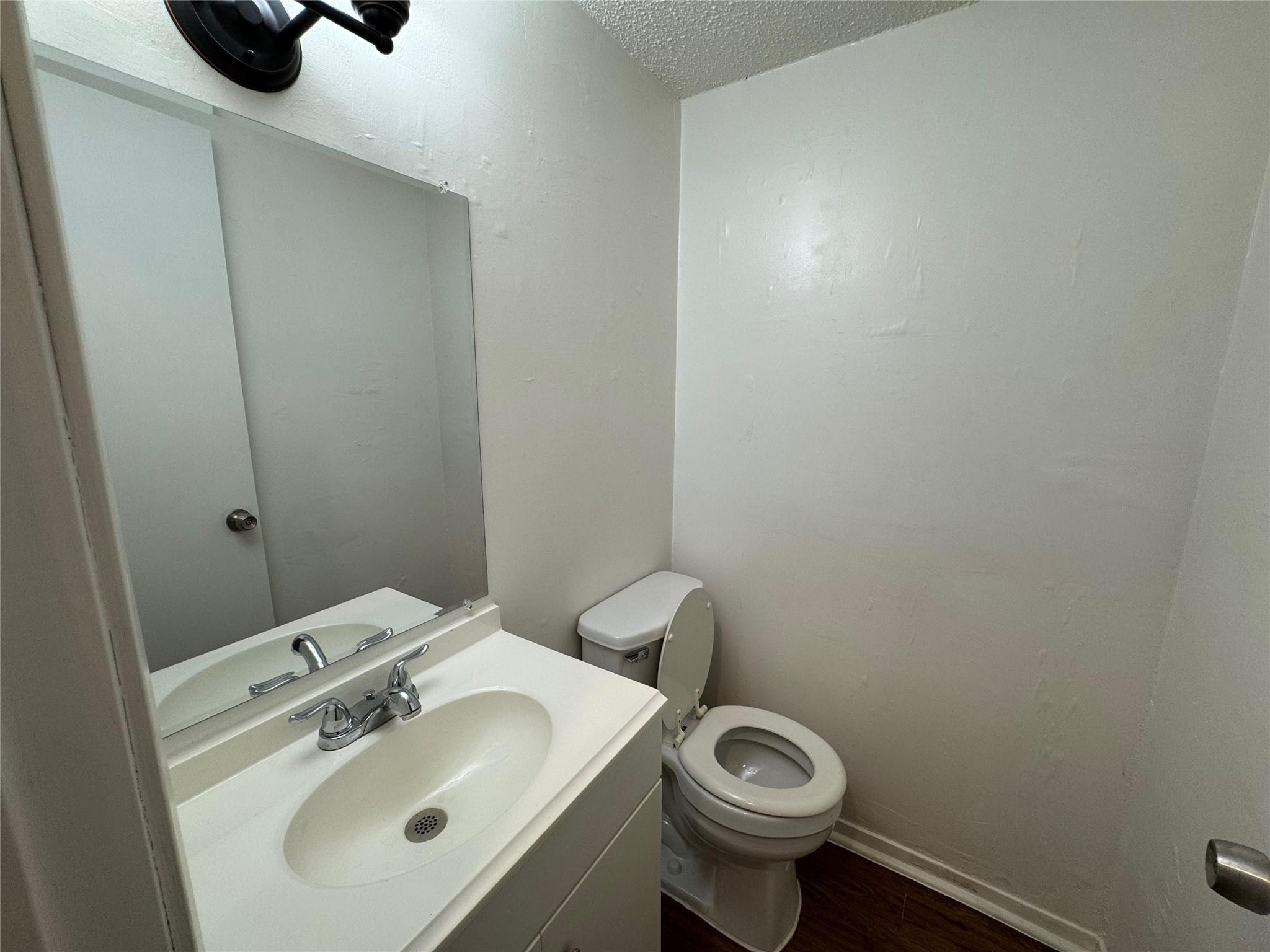 4904 West Wind Trl #103 Property Photo 10