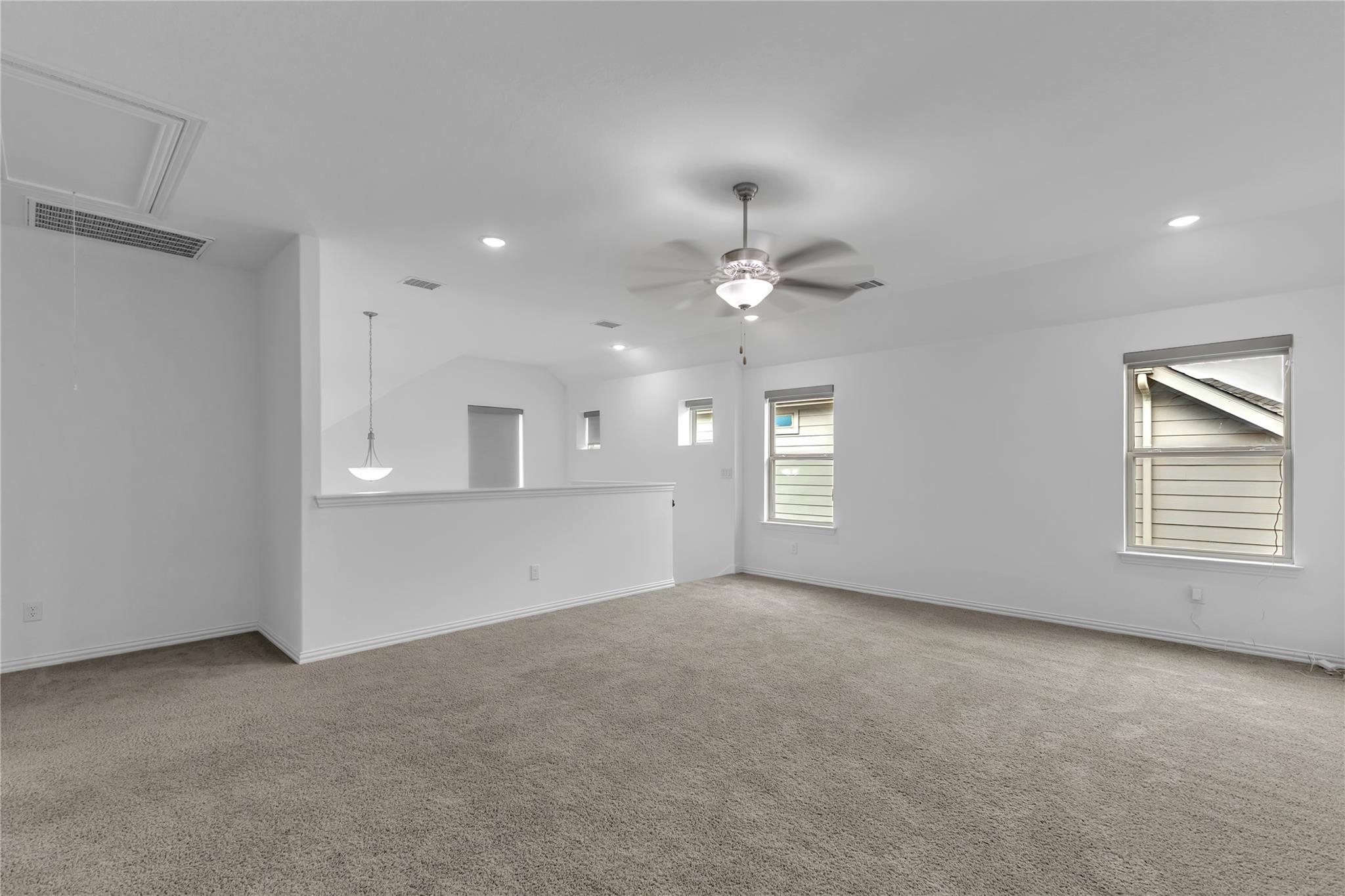617 Silent Creek Cv Property Photo 27