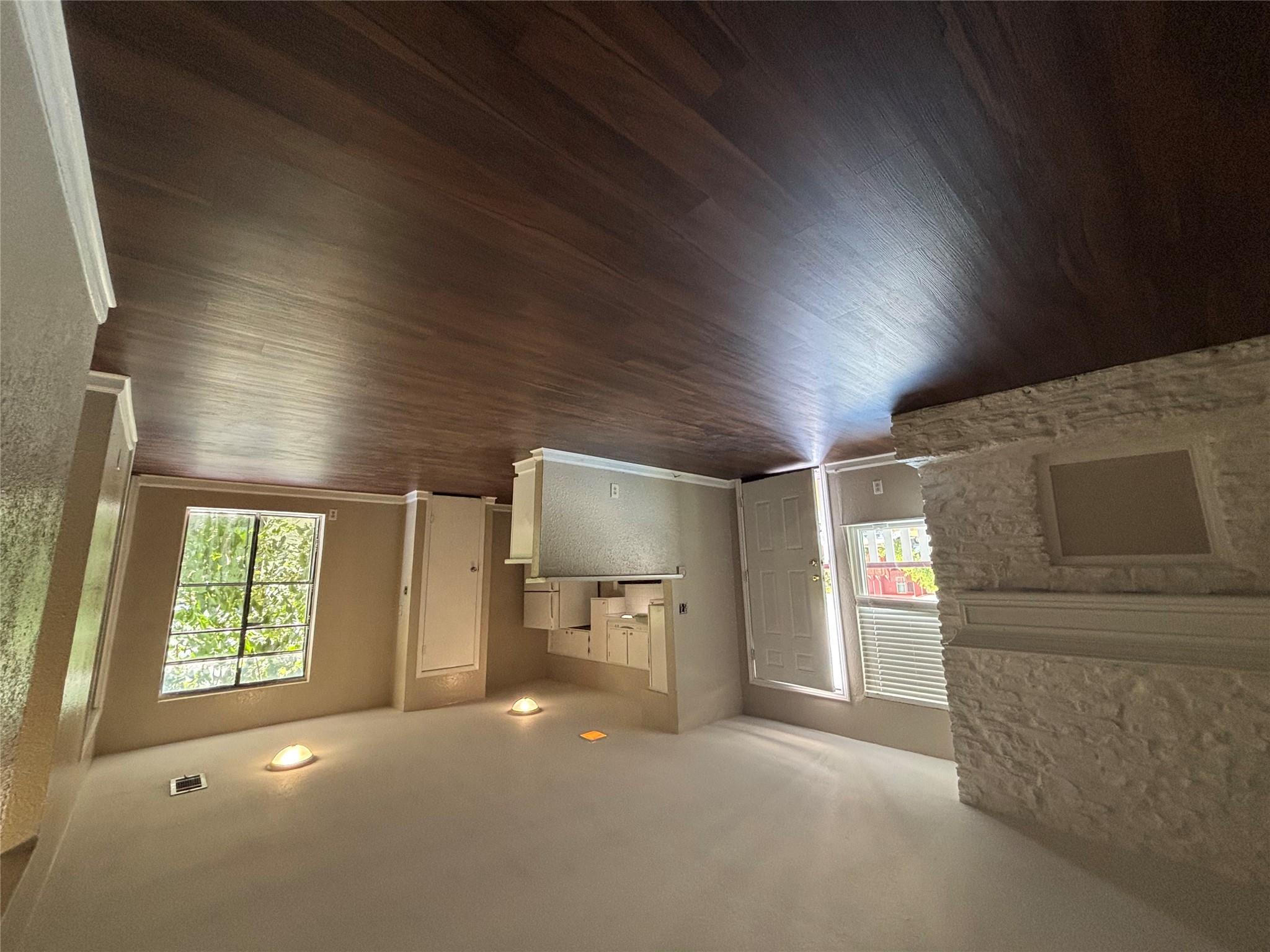 10010 Brownie Dr #c Property Photo 4