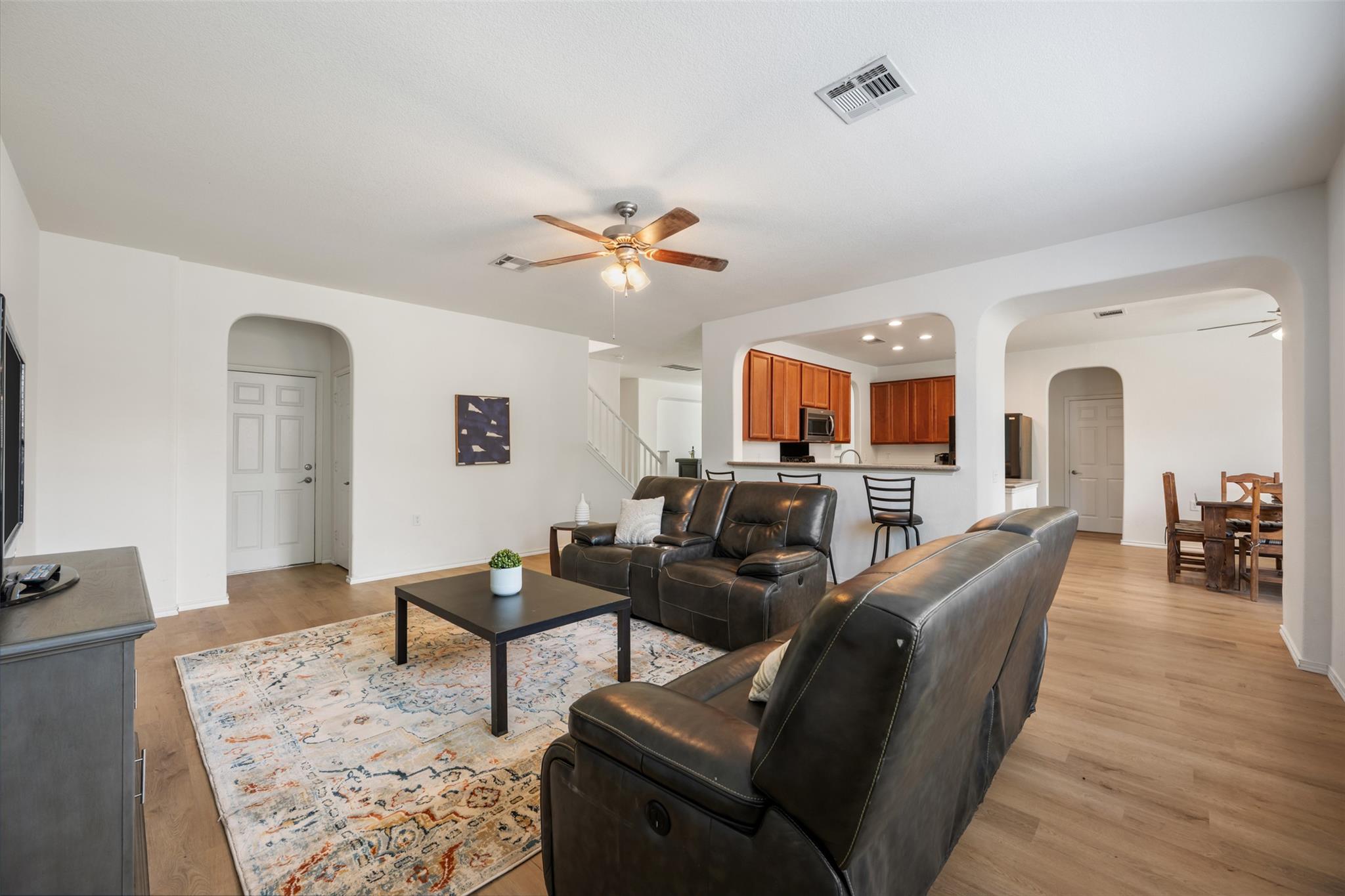 6317 Baythorne Dr Property Photo 10
