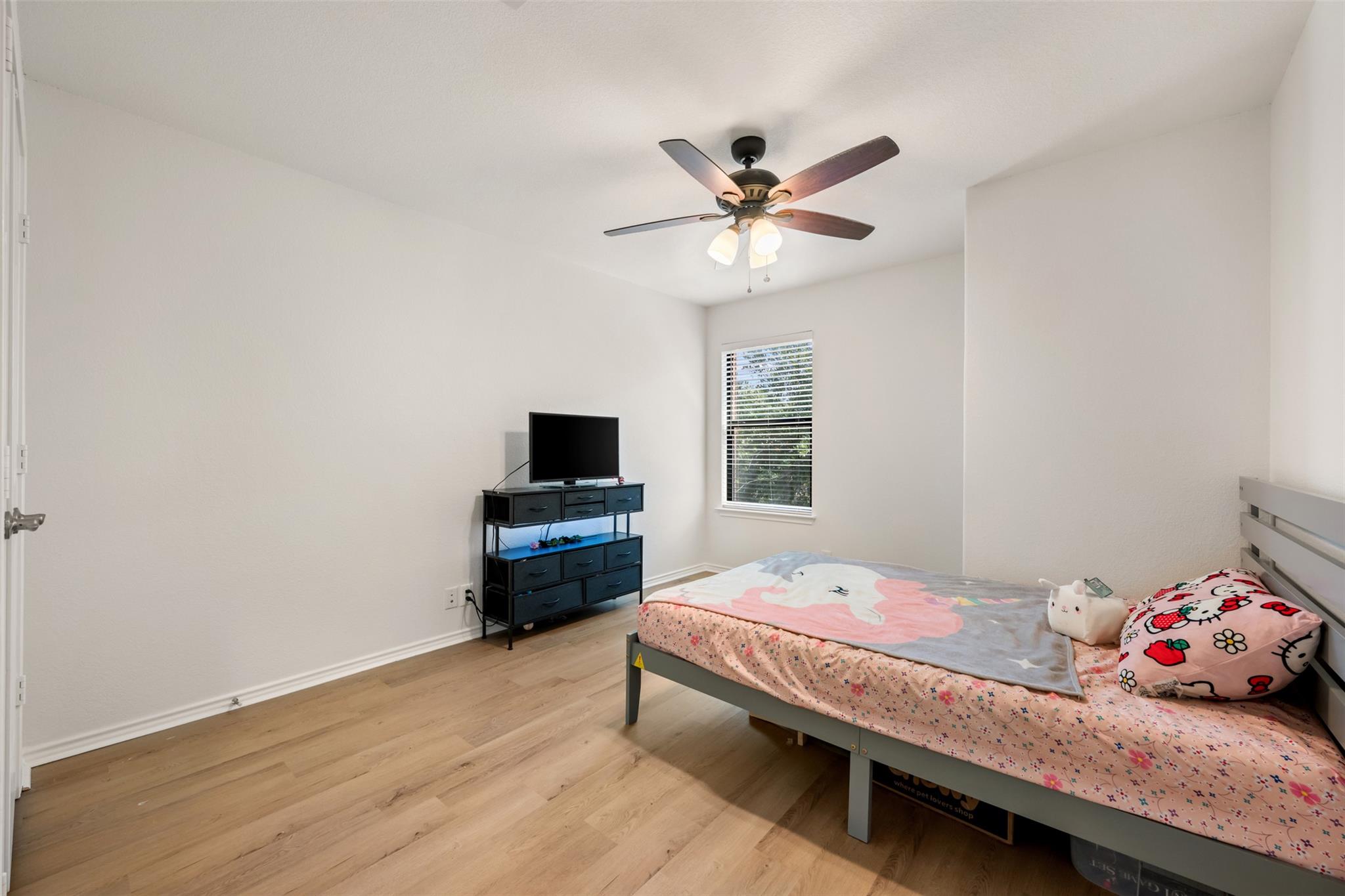 6317 Baythorne Dr Property Photo 27