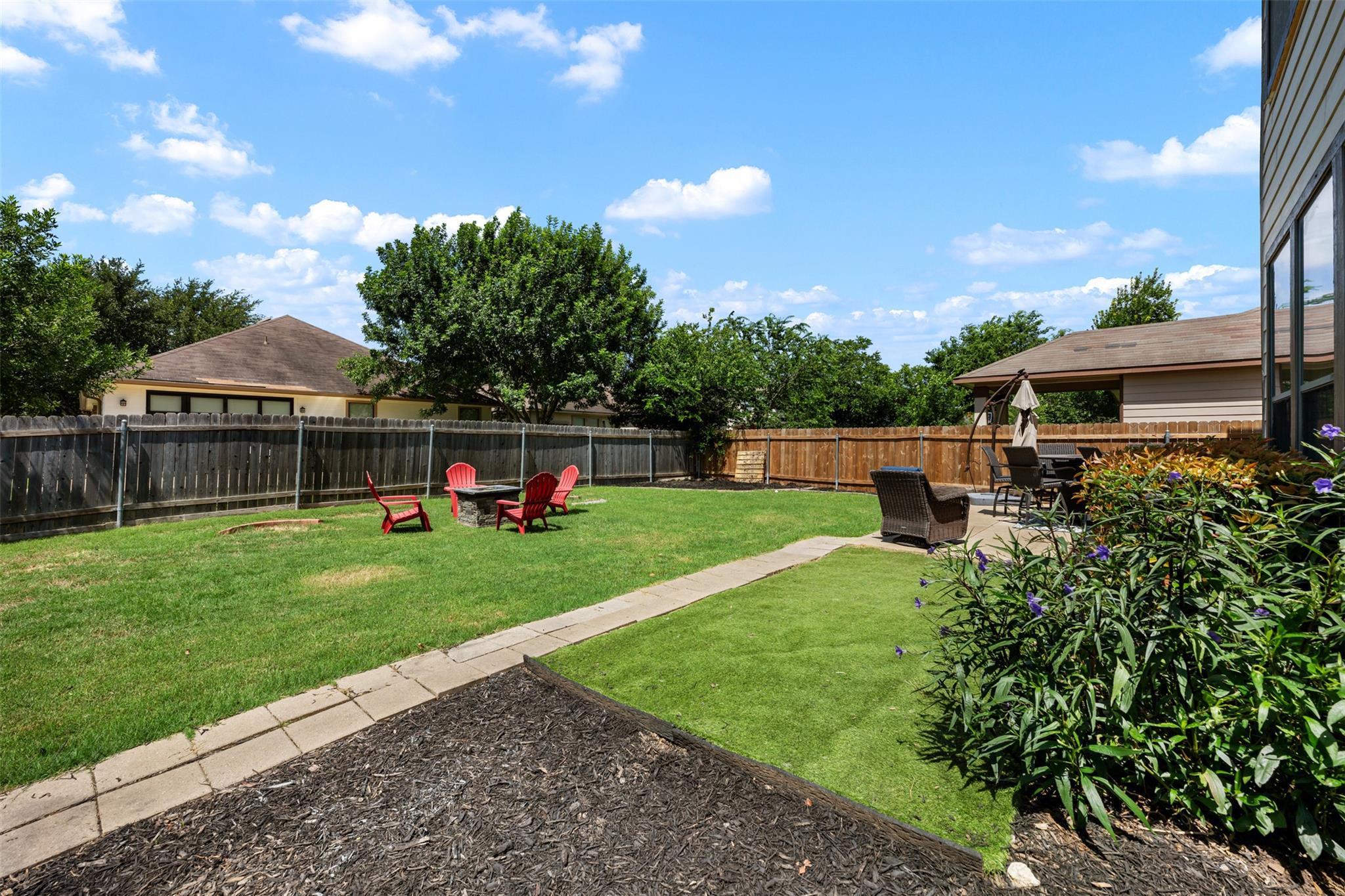 6317 Baythorne Dr Property Photo 32