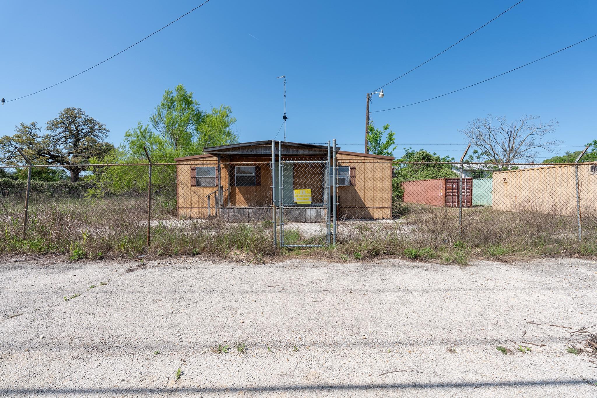 163 N Fm 908 Property Photo 12