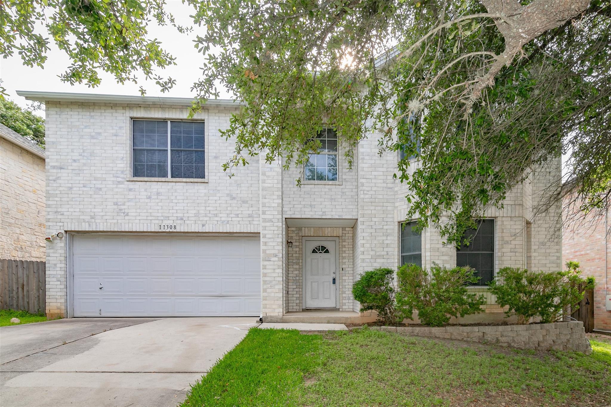 11308 Blairview Ln Property Photo 1
