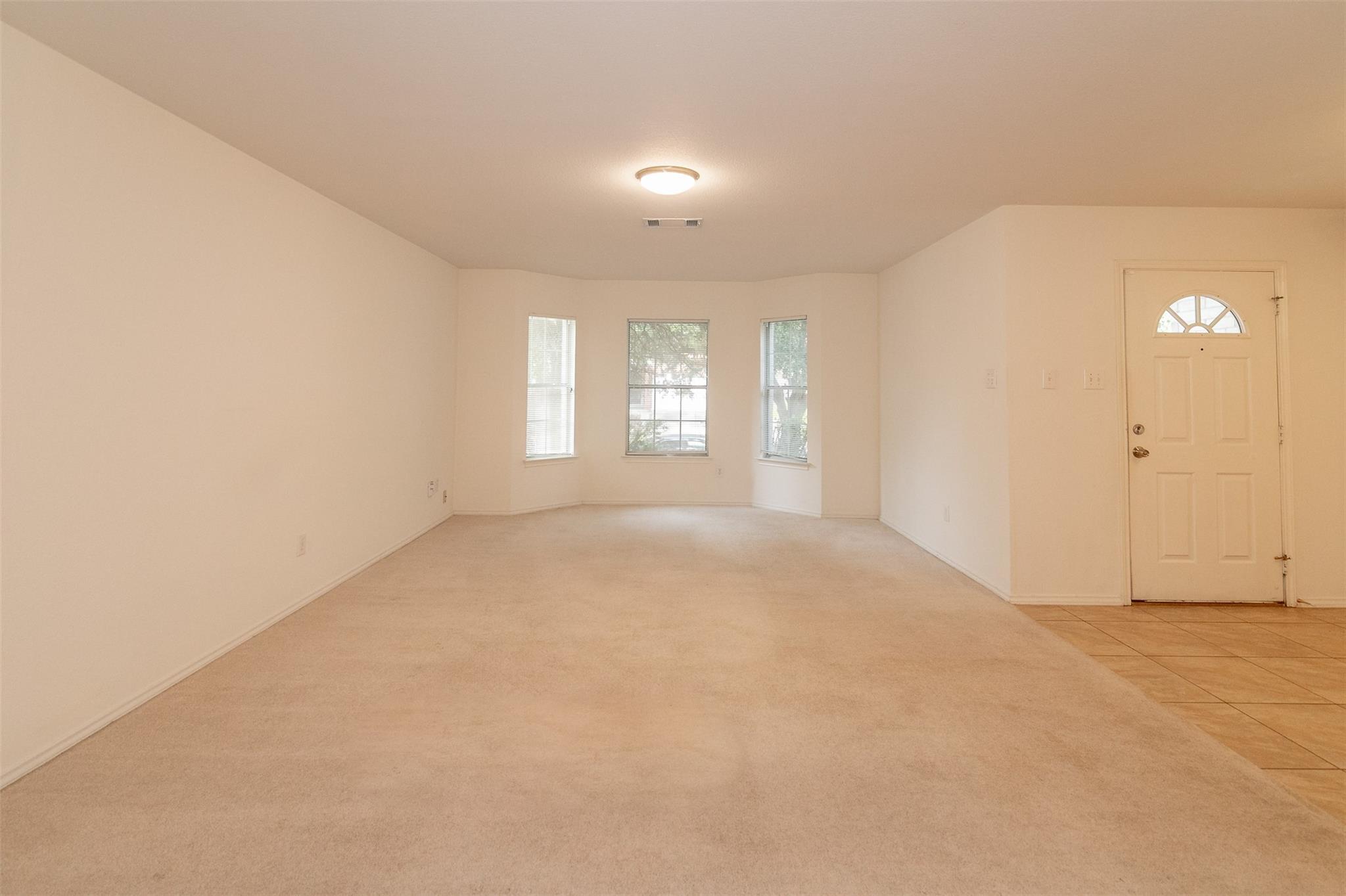 11308 Blairview Ln Property Photo 4