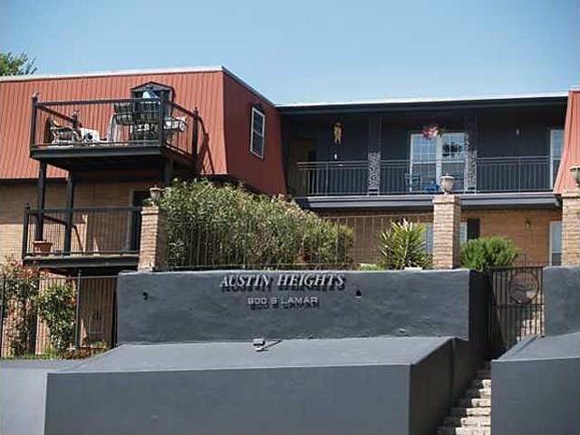 900 S Lamar Blvd 305 Property Photo