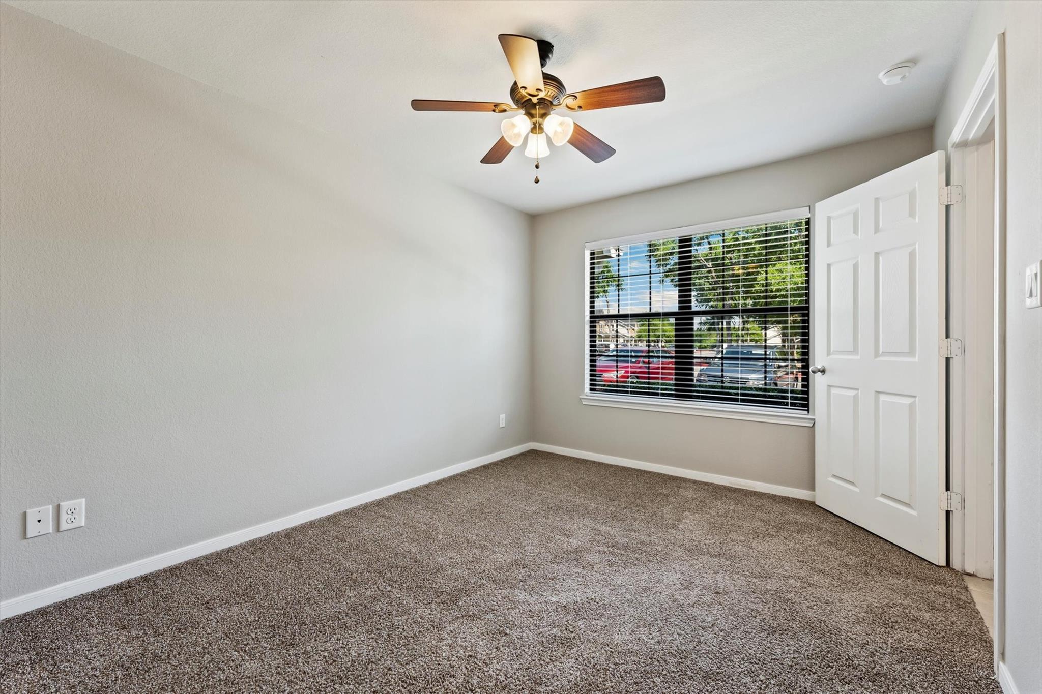 401 Buttercup Creek Blvd 301 Property Photo 12