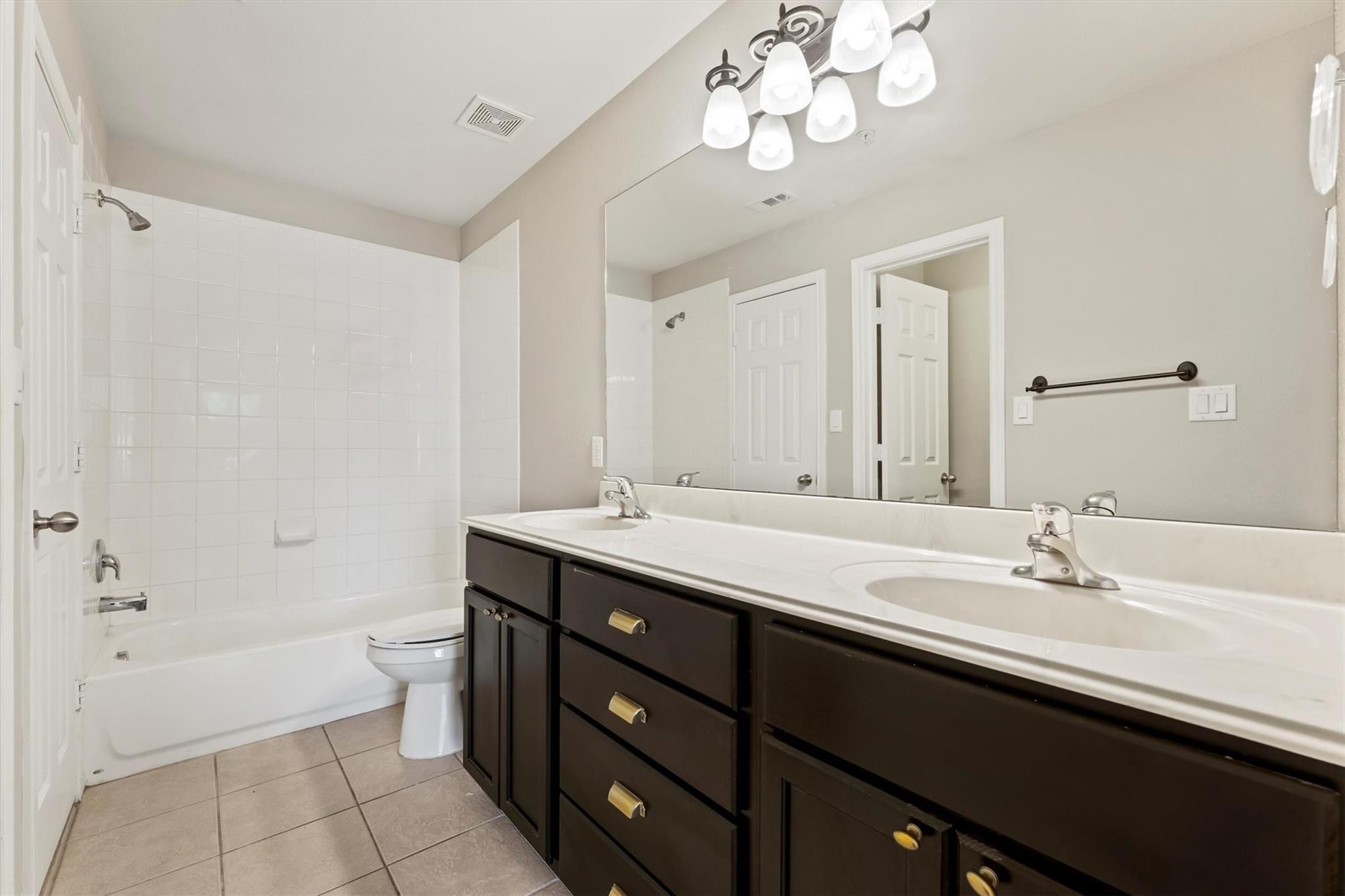 401 Buttercup Creek Blvd 301 Property Photo 14