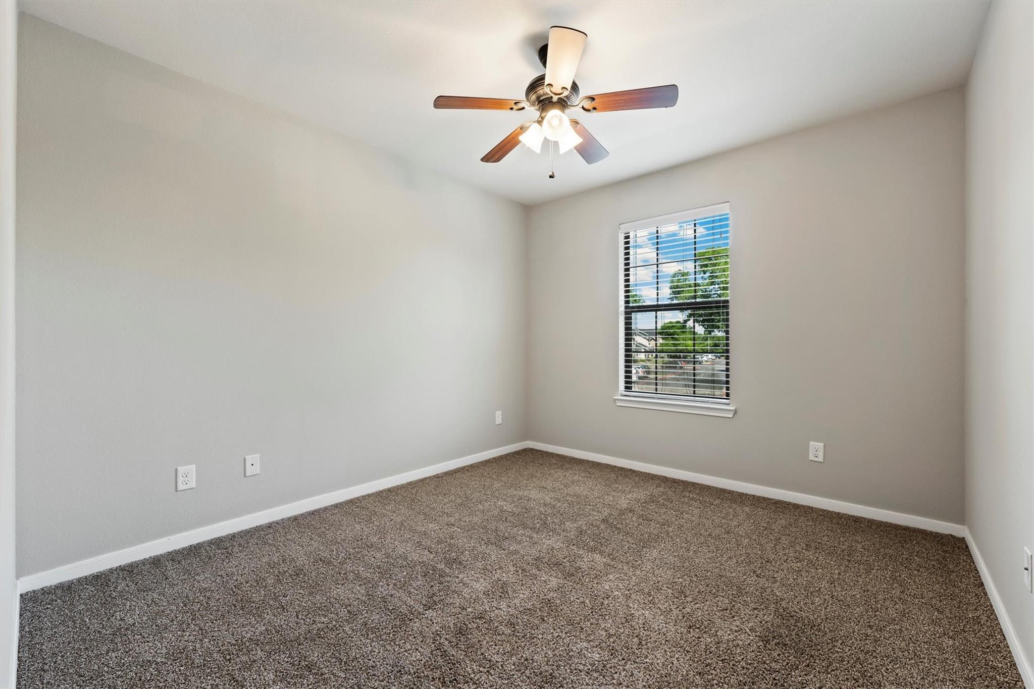 401 Buttercup Creek Blvd 301 Property Photo 21