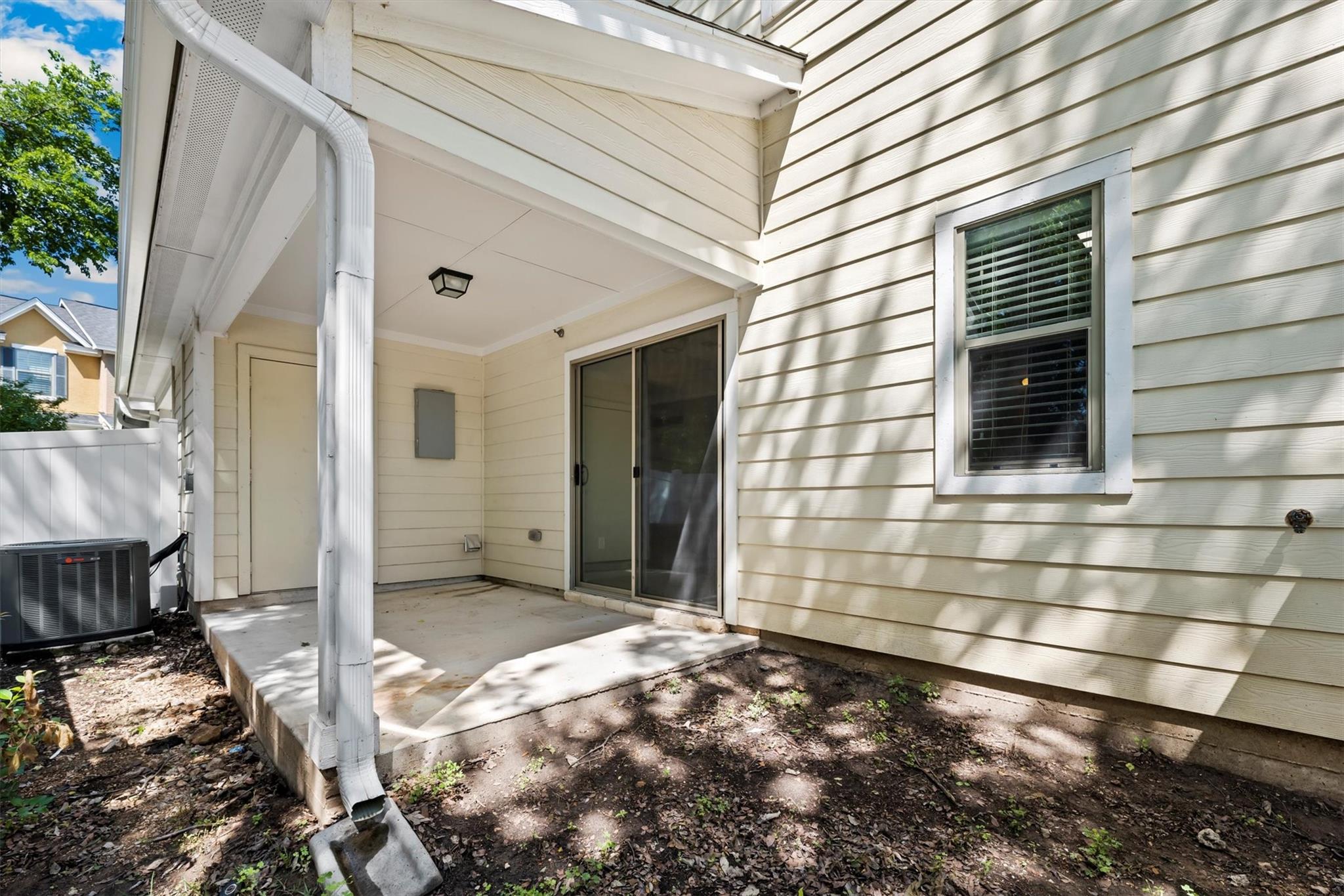 401 Buttercup Creek Blvd 301 Property Photo 23