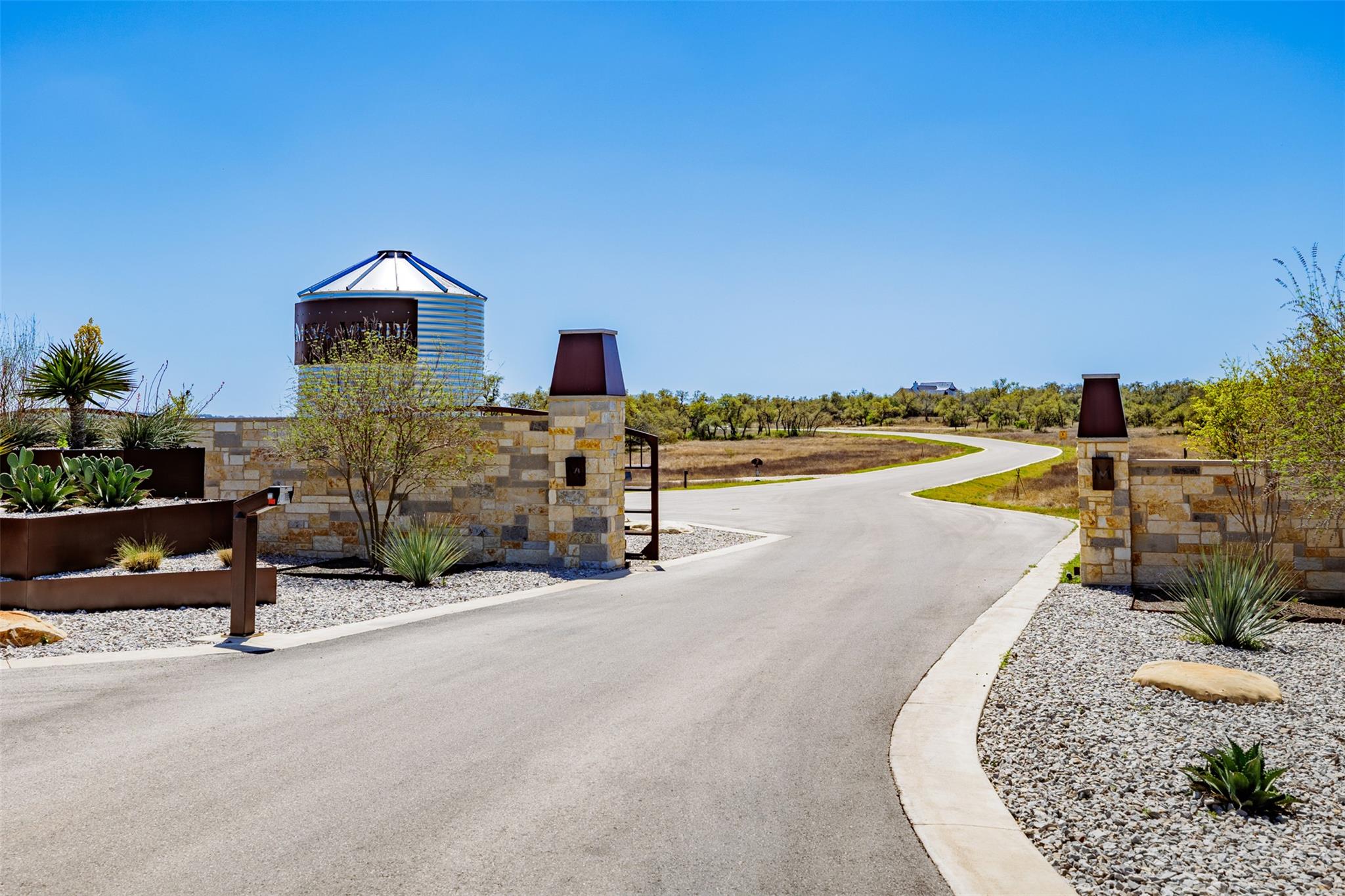 30 Mesa Ranch Rd Property Photo 14