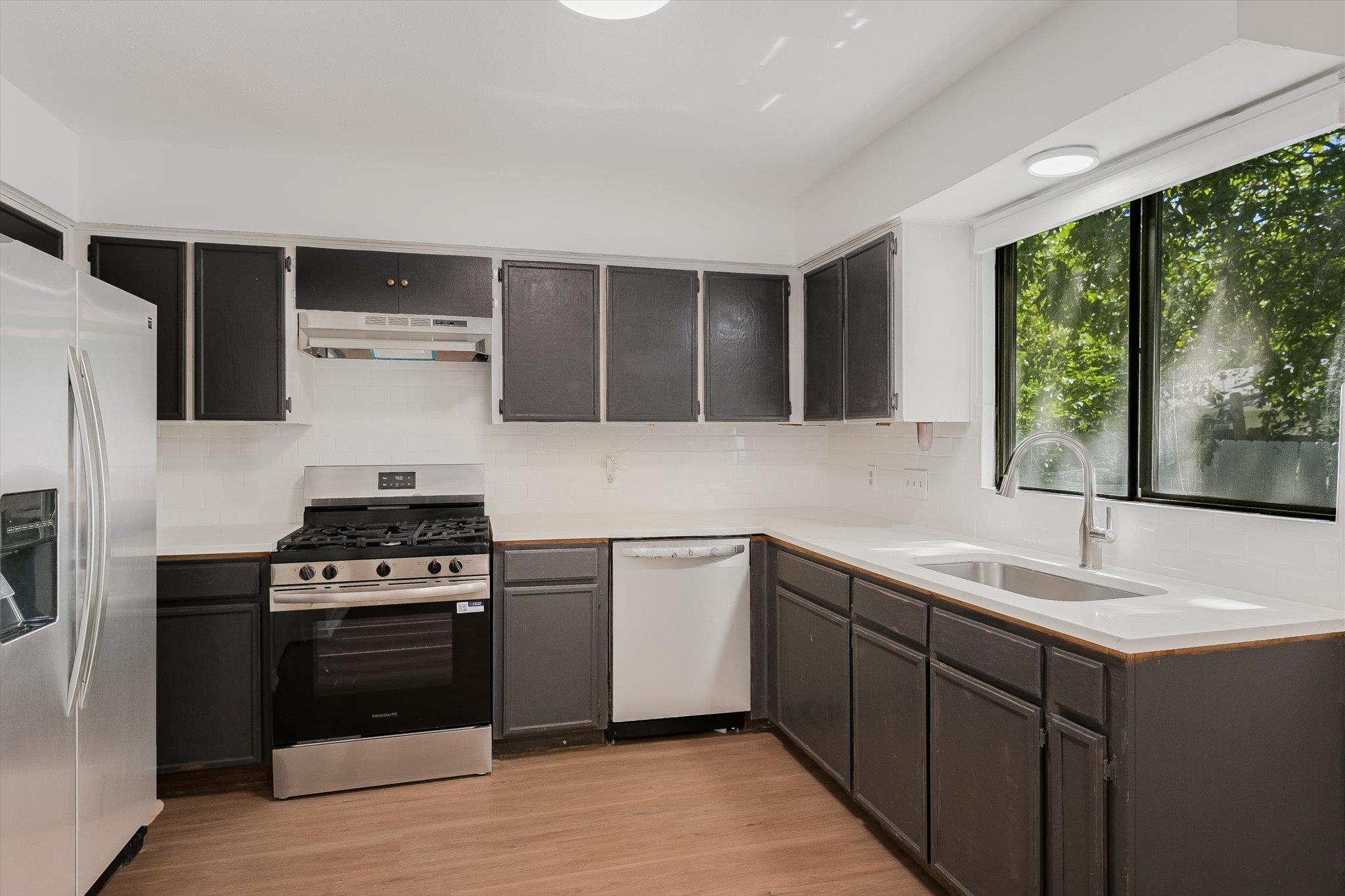 4811 Spring Meadow Cv Property Photo 6