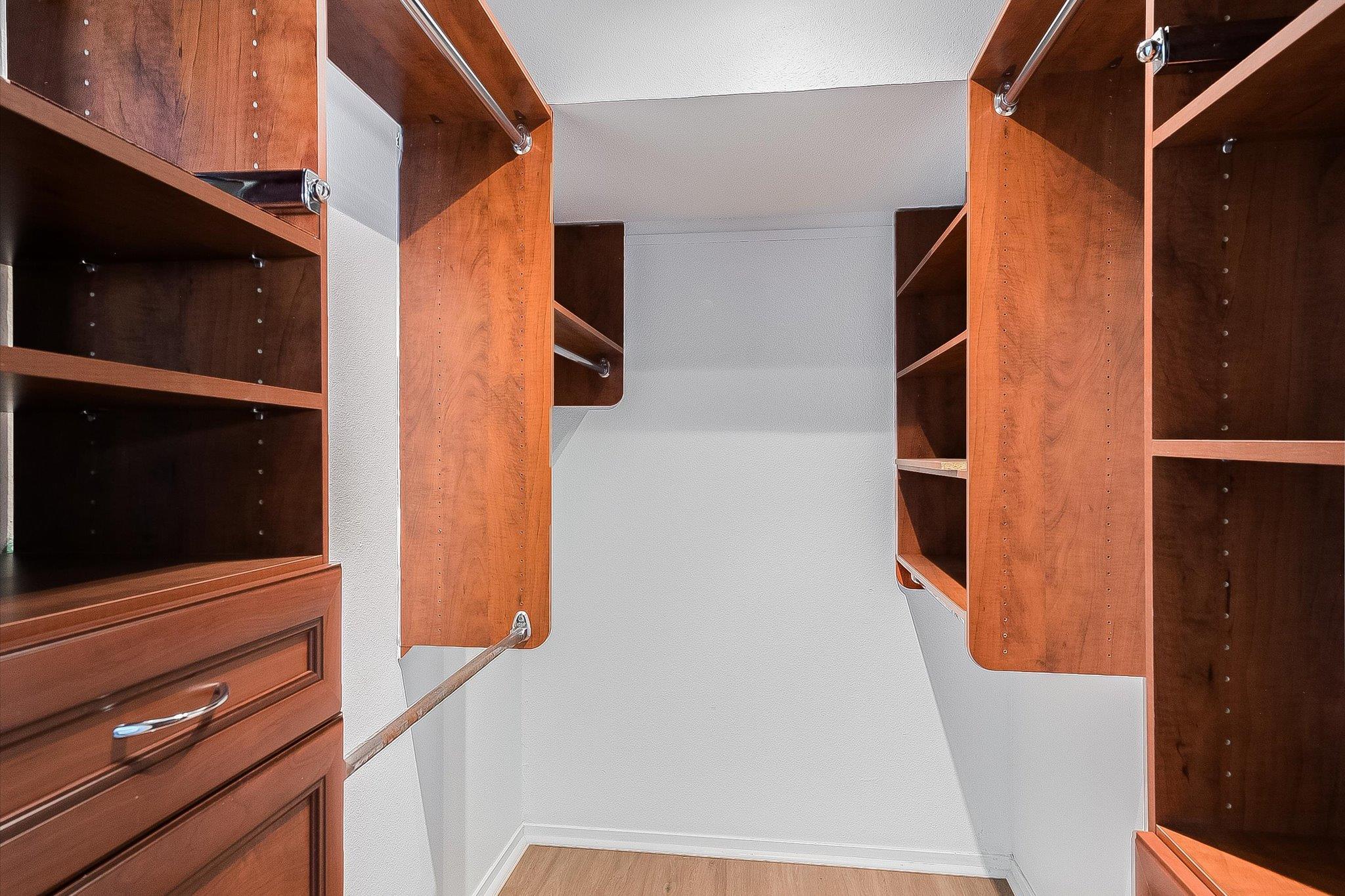 4811 Spring Meadow Cv Property Photo 13