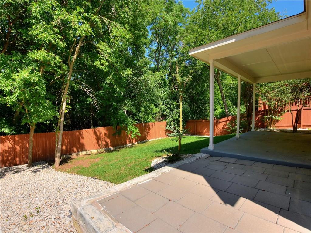 1817 Chasewood Dr Property Photo 3