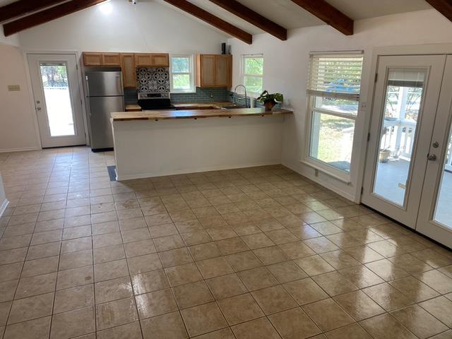 403 Kruse Loop Property Photo 8