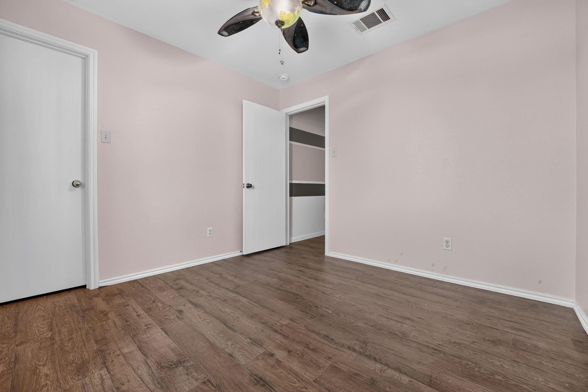 125 Jade Lake Cv Property Photo 21