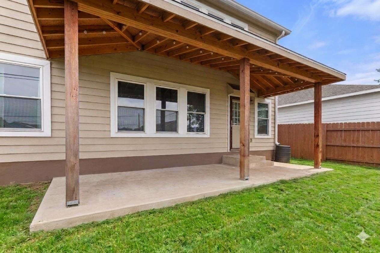 1121 Sweet Gum Dr None Property Photo 28