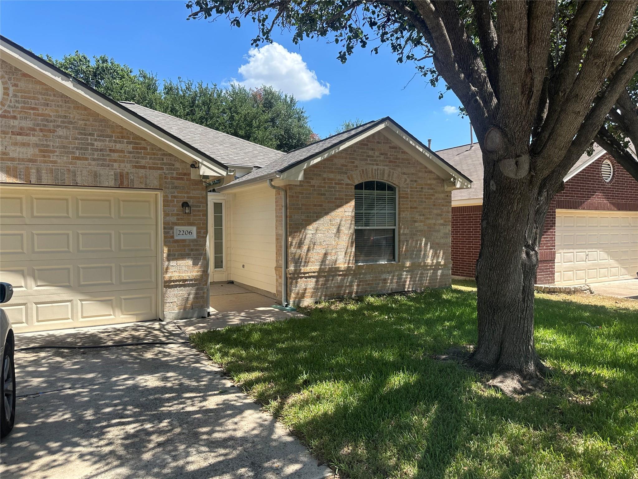 2206 Bakers Way Property Photo 1