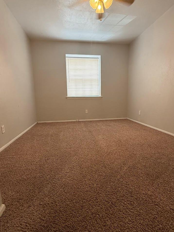 307 E 31st St 207 Property Photo 11