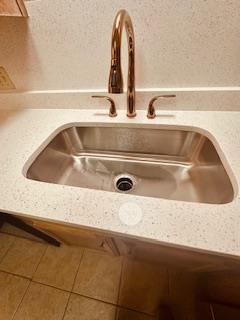 102 Verna Spur #a Property Photo 5