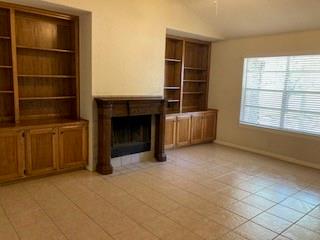 102 Verna Spur #a Property Photo 6