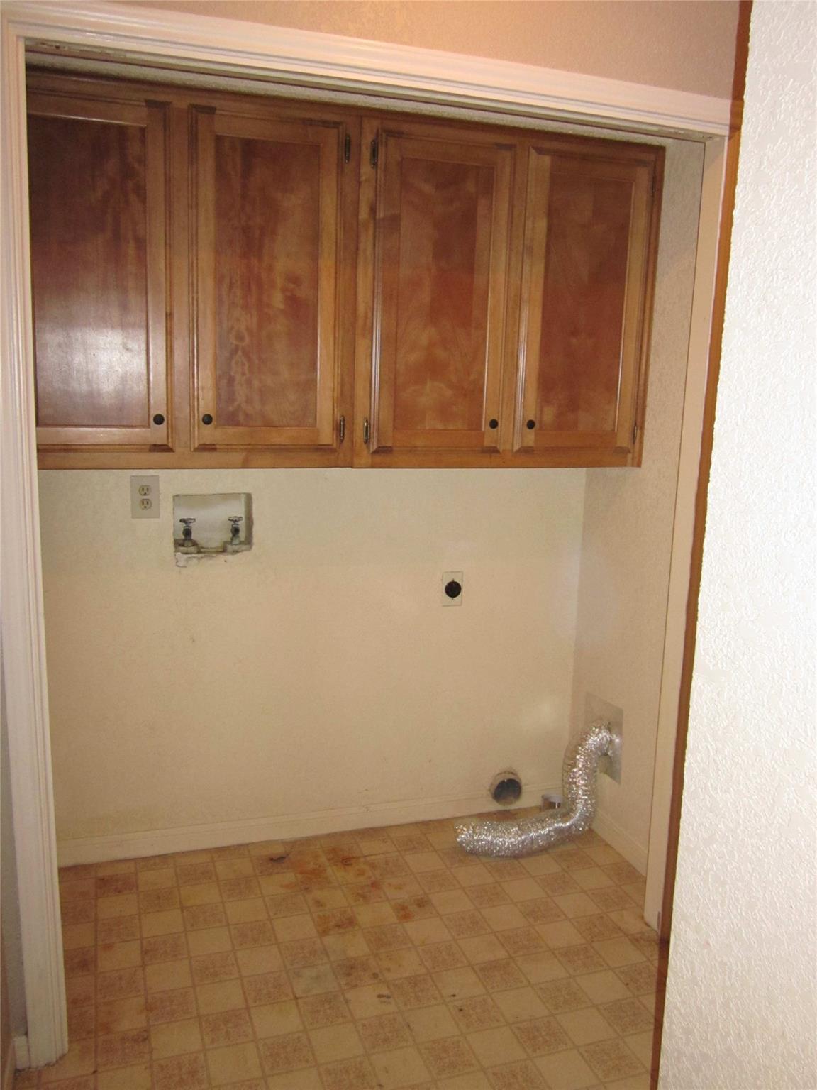 102 Verna Spur #a Property Photo 10