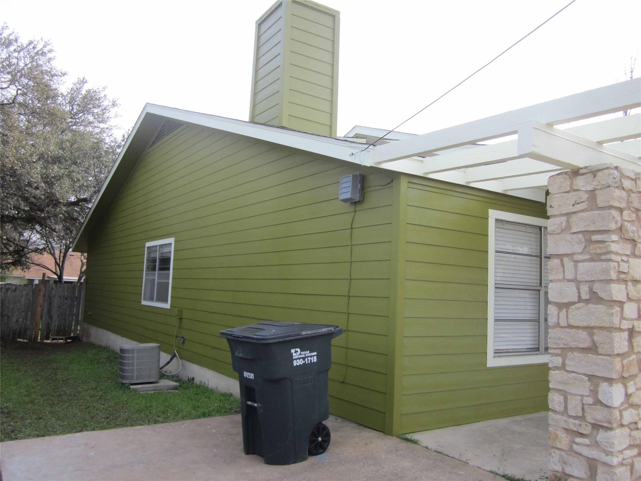 102 Verna Spur #a Property Photo 15