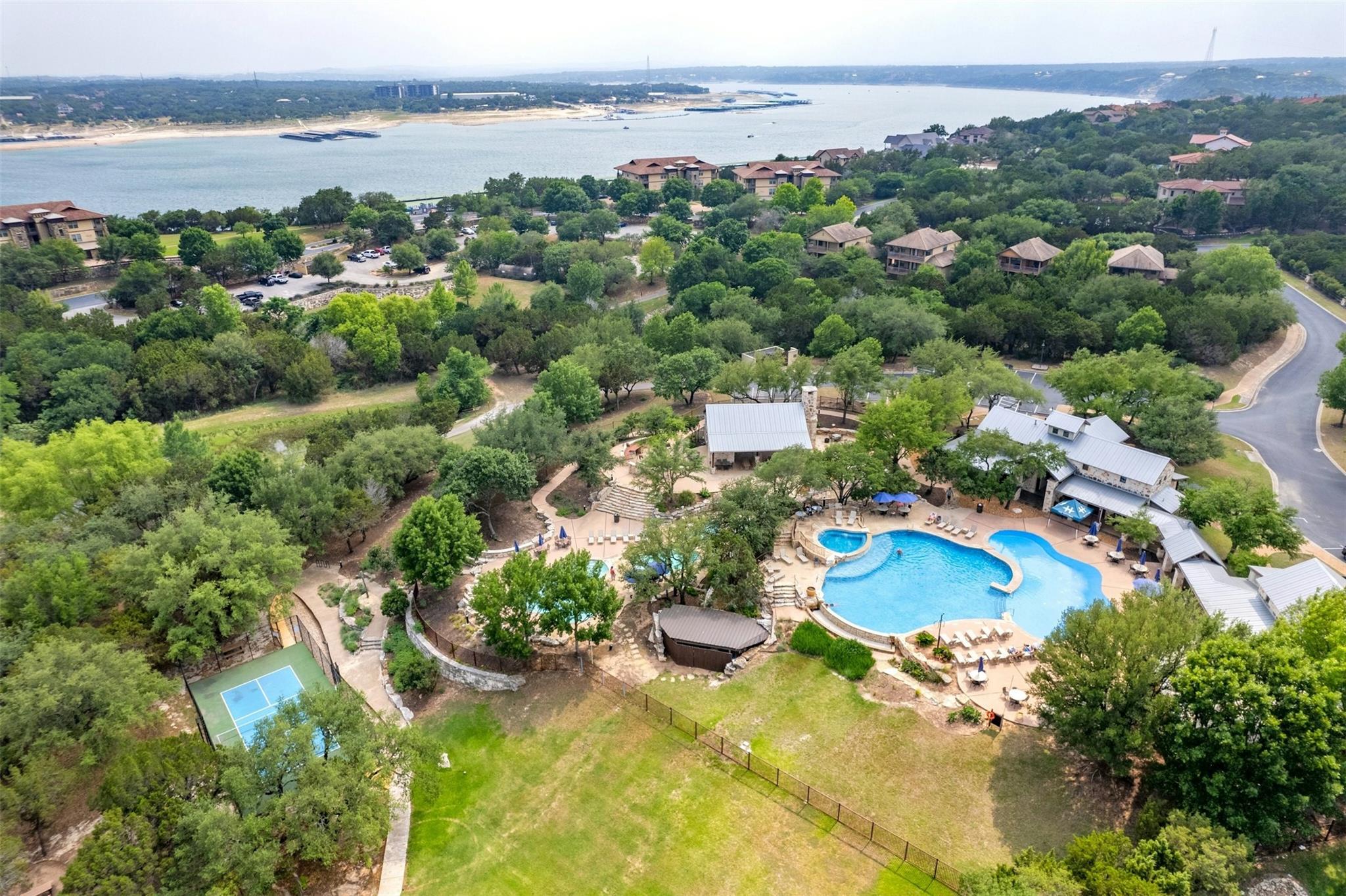 17701 Regatta View Dr Property Photo 16