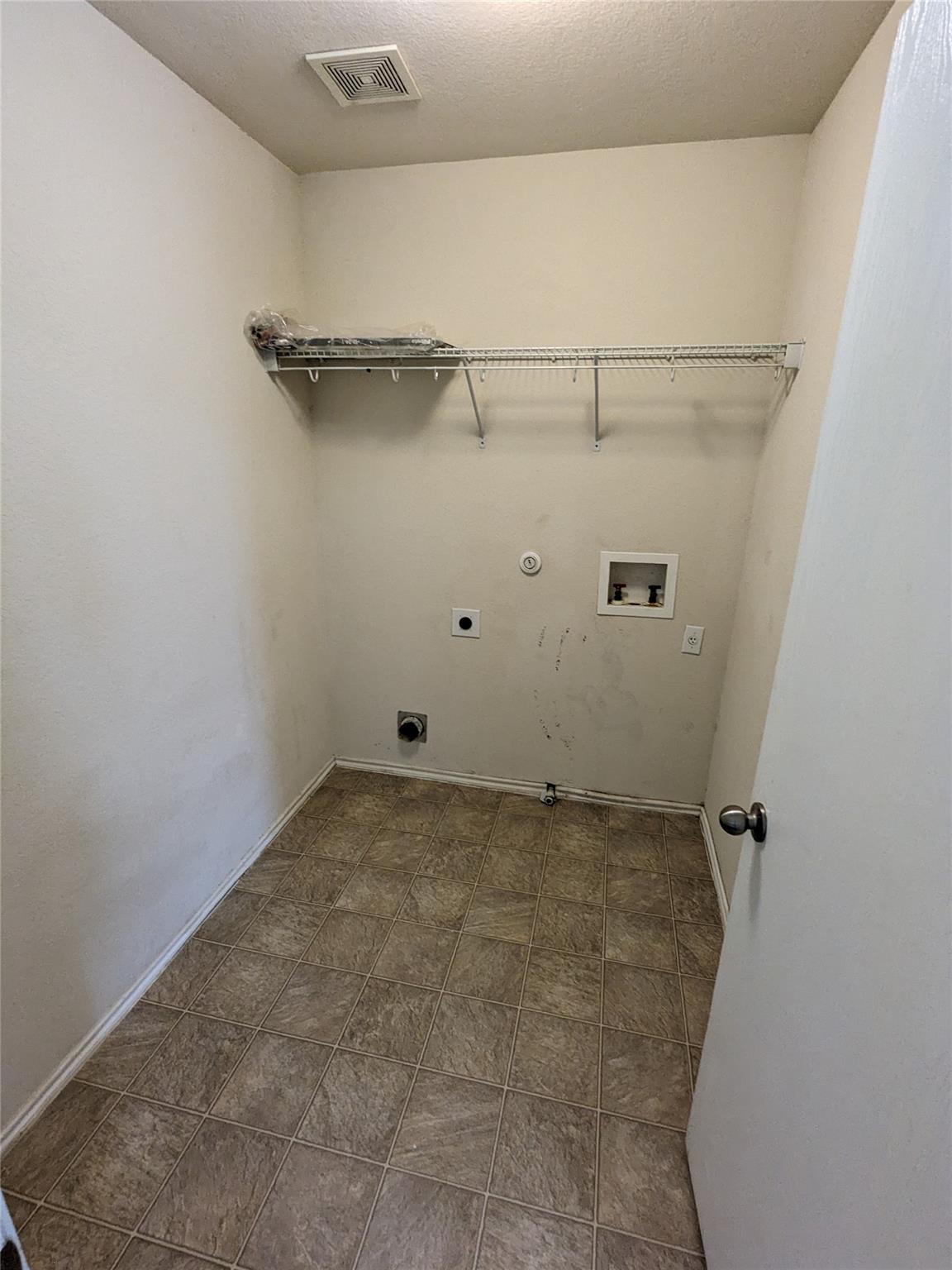 220 Quarter Ave Property Photo 15