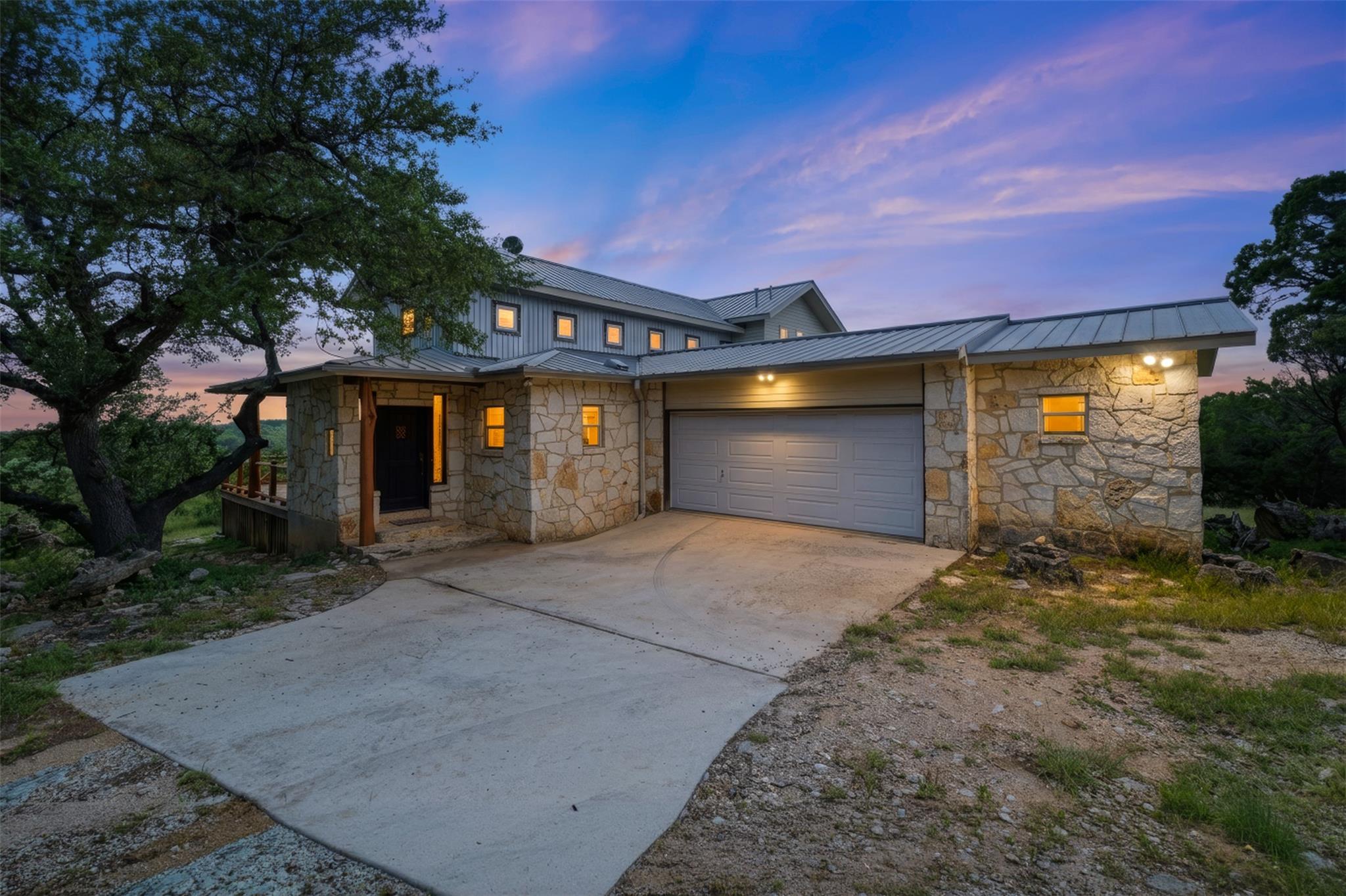 700 Skyline Ridge Lookout Dr Property Photo 1