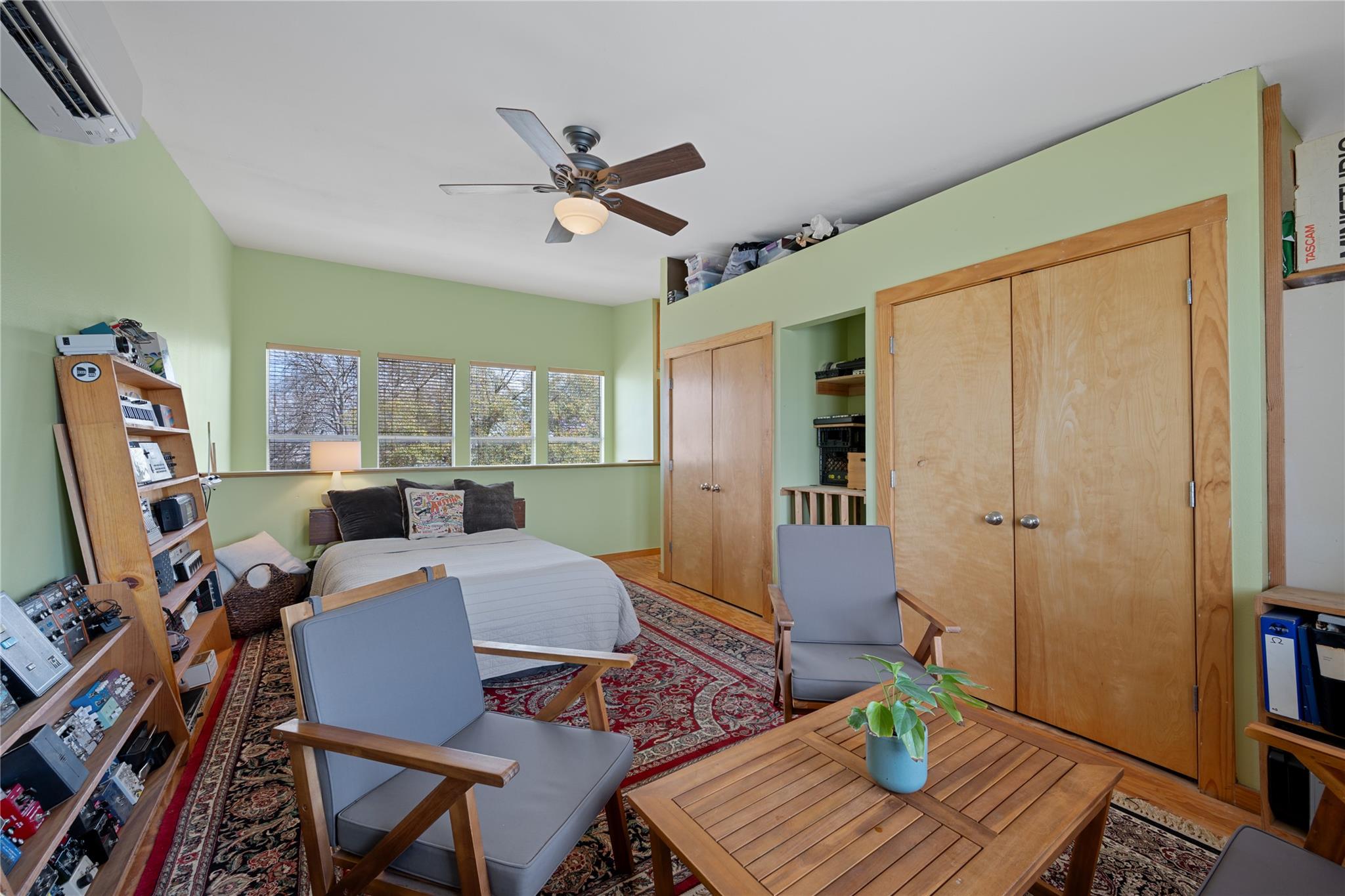 5114 Caswell Ave Property Photo 28