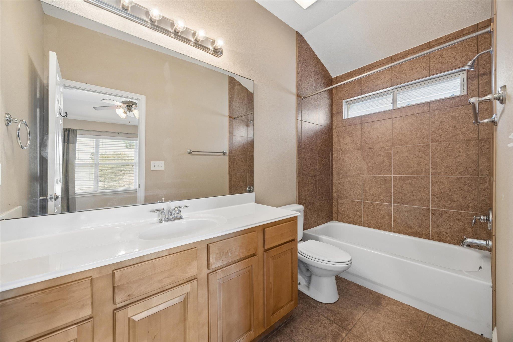 3043886 Property Photo 15