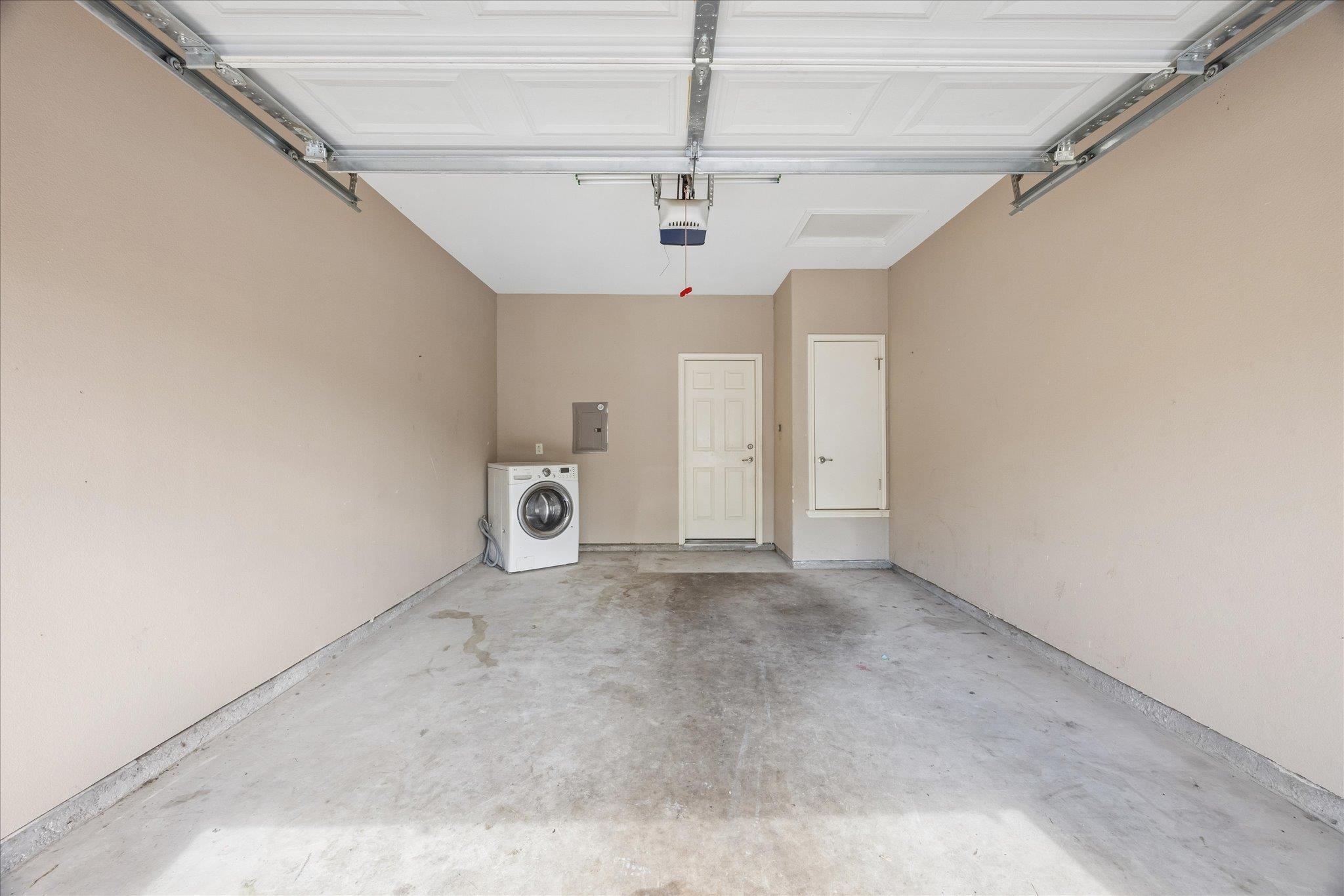 3043886 Property Photo 18