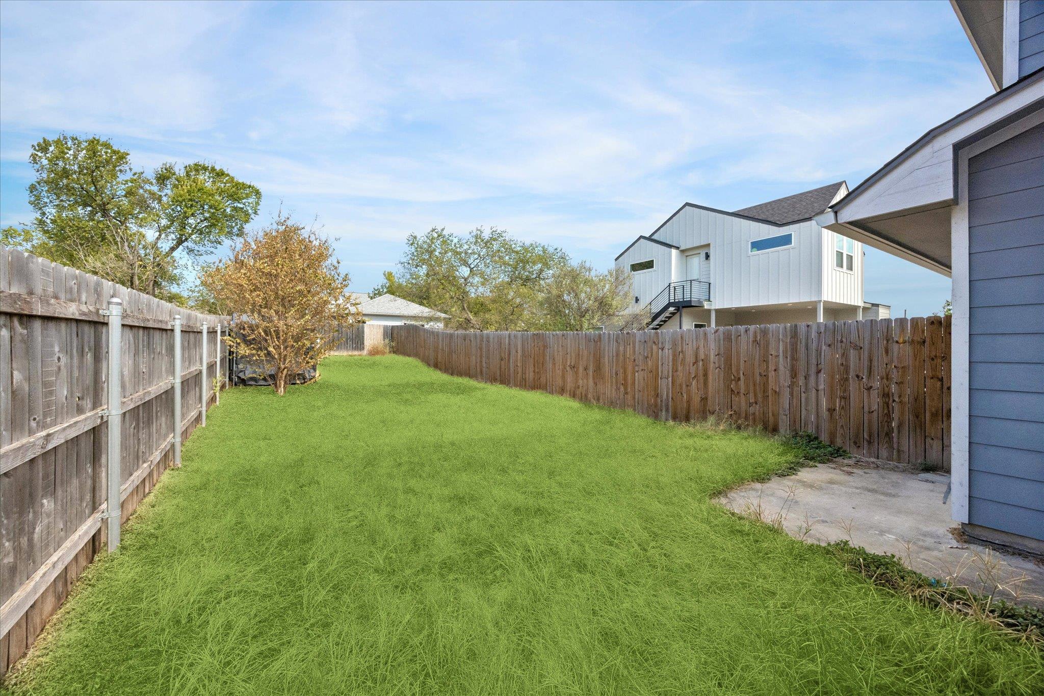 3043886 Property Photo 19
